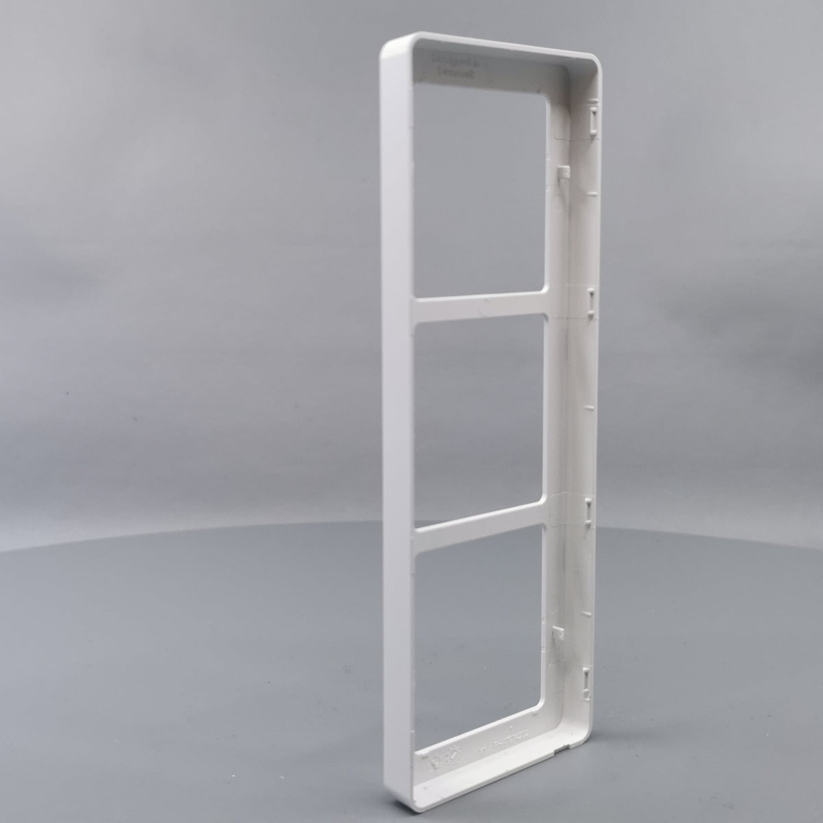 LK Fuga ramme BASE 63 3x1m - hvid (360° frame 10)