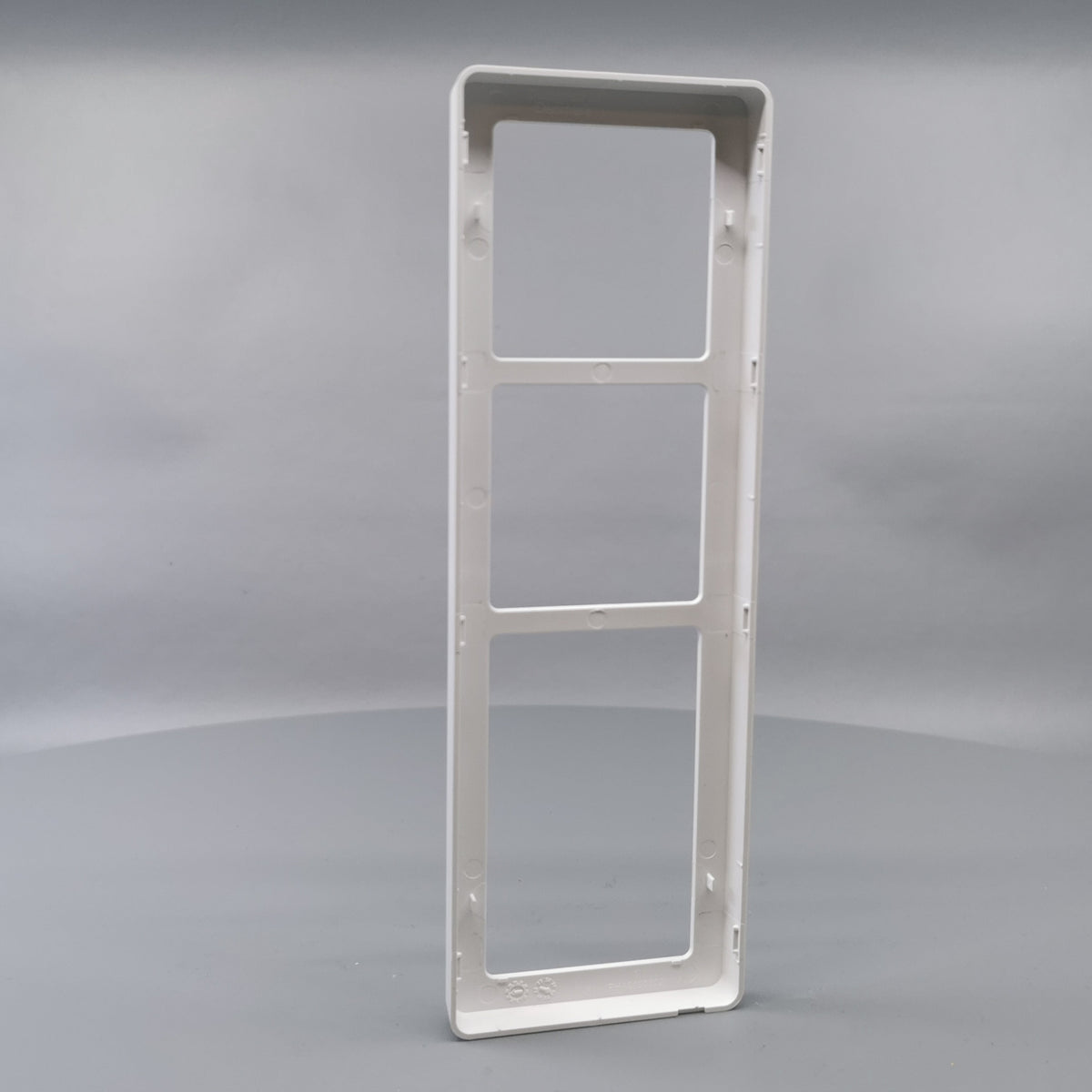 LK Fuga ramme BASE 63 3½m - hvid (360° frame 12)
