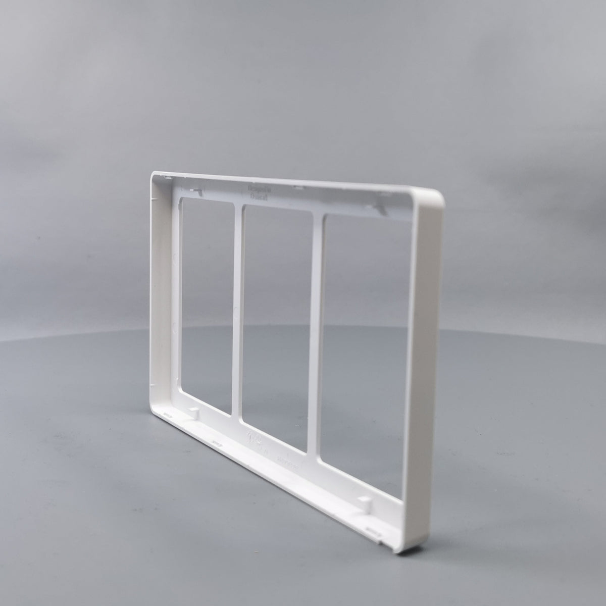 LK Fuga ramme BASE 63 3x1½m - hvid (360° frame 17)
