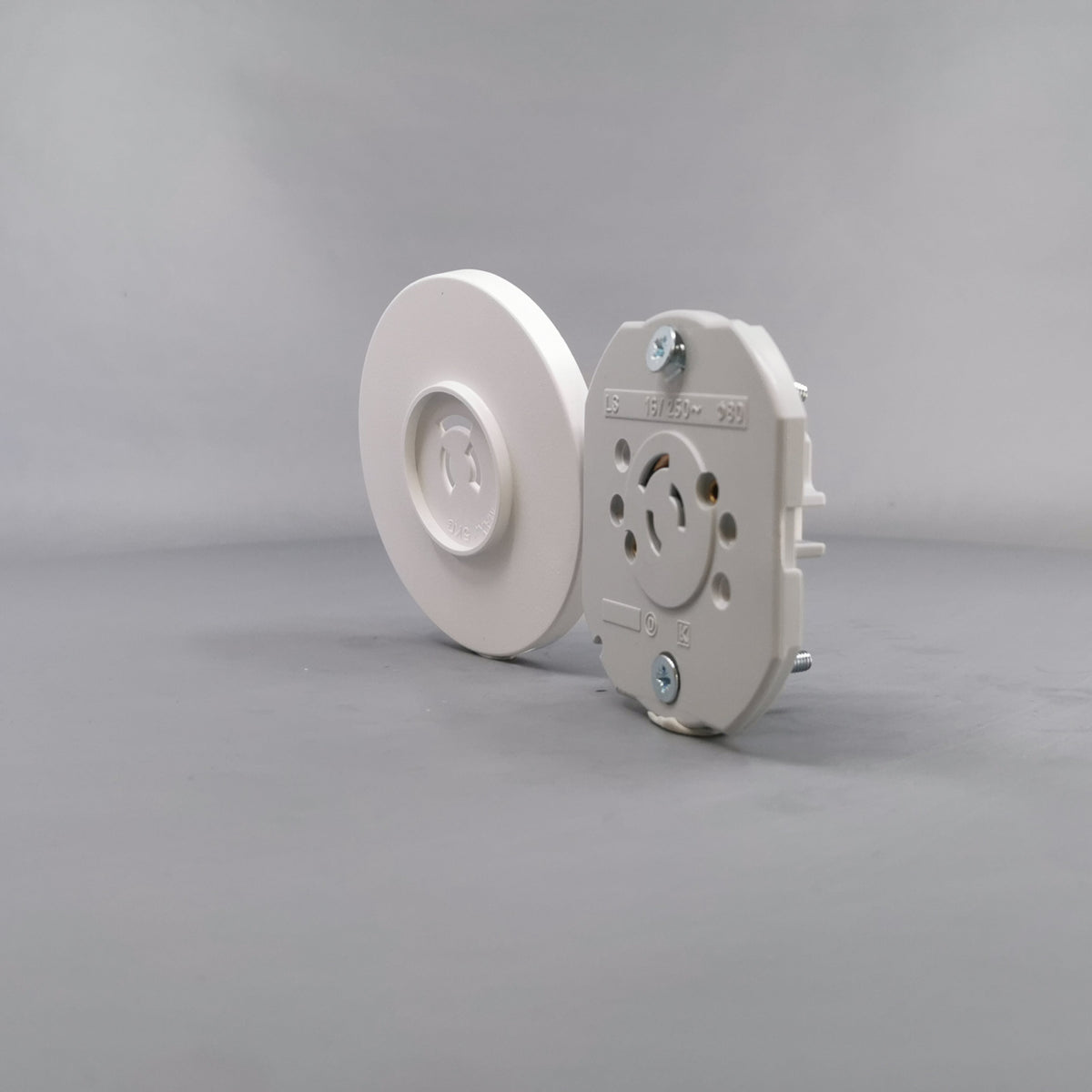 Fuga Lampestikkontakt Ø 80 hvid (360° frame 5)