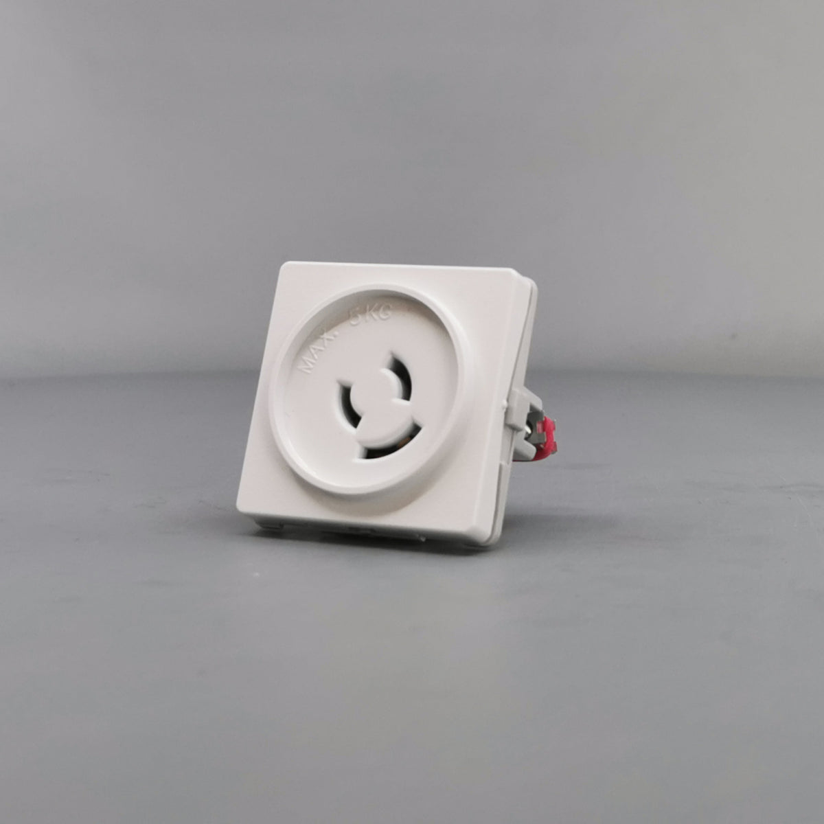 Fuga Lampestikkontakt med jord 50x50 hvid (360° frame 3)