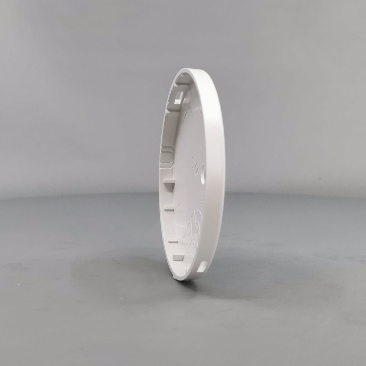 Afdækning til Ø83 lampeudtag - Hvid (360° frame 18)