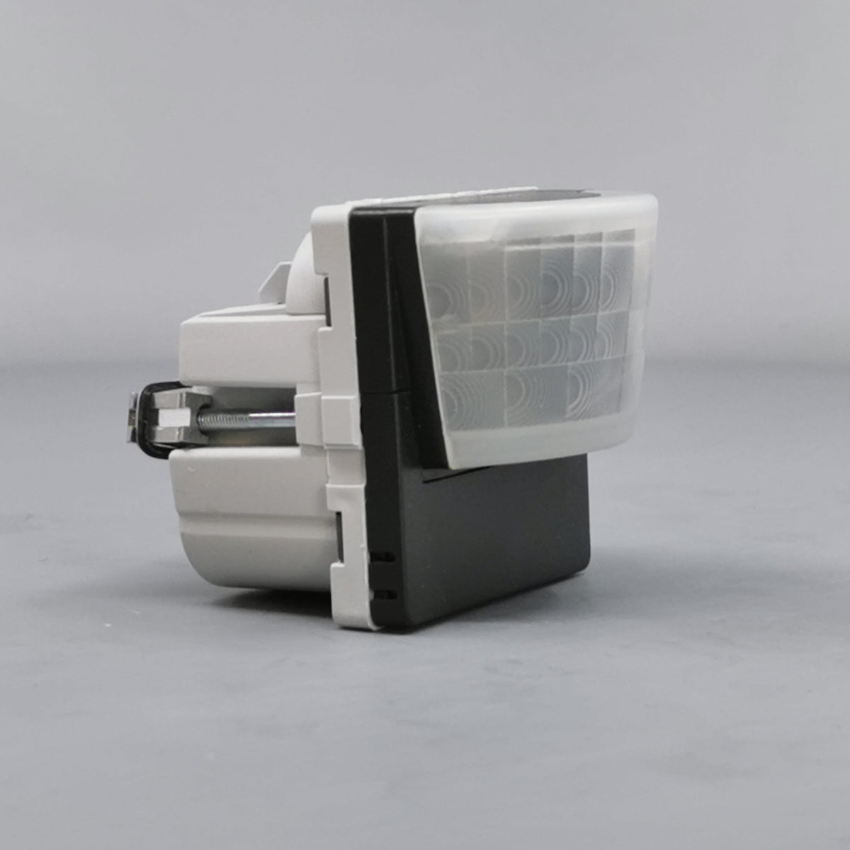 LK Fuga indsats pir 180gr 230V 10A koksgrå (360° frame 21)