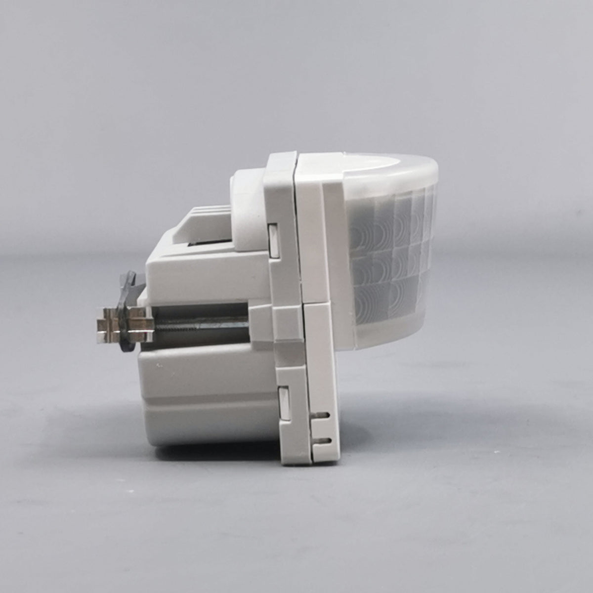 LK Fuga PIR sensor 180° 230V 250R - hvid (360° frame 19)