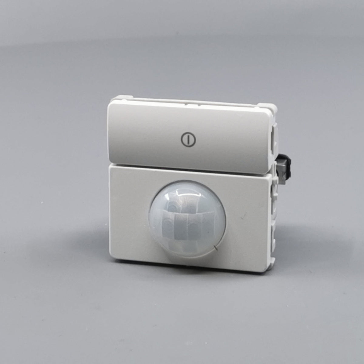 FUGA PIR 10A HV (360° frame 2)