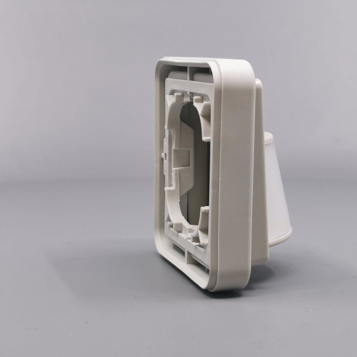 LK Opus 74 Fuga PIR adaptor dæksel 1m - lysegrå (360° frame 18)