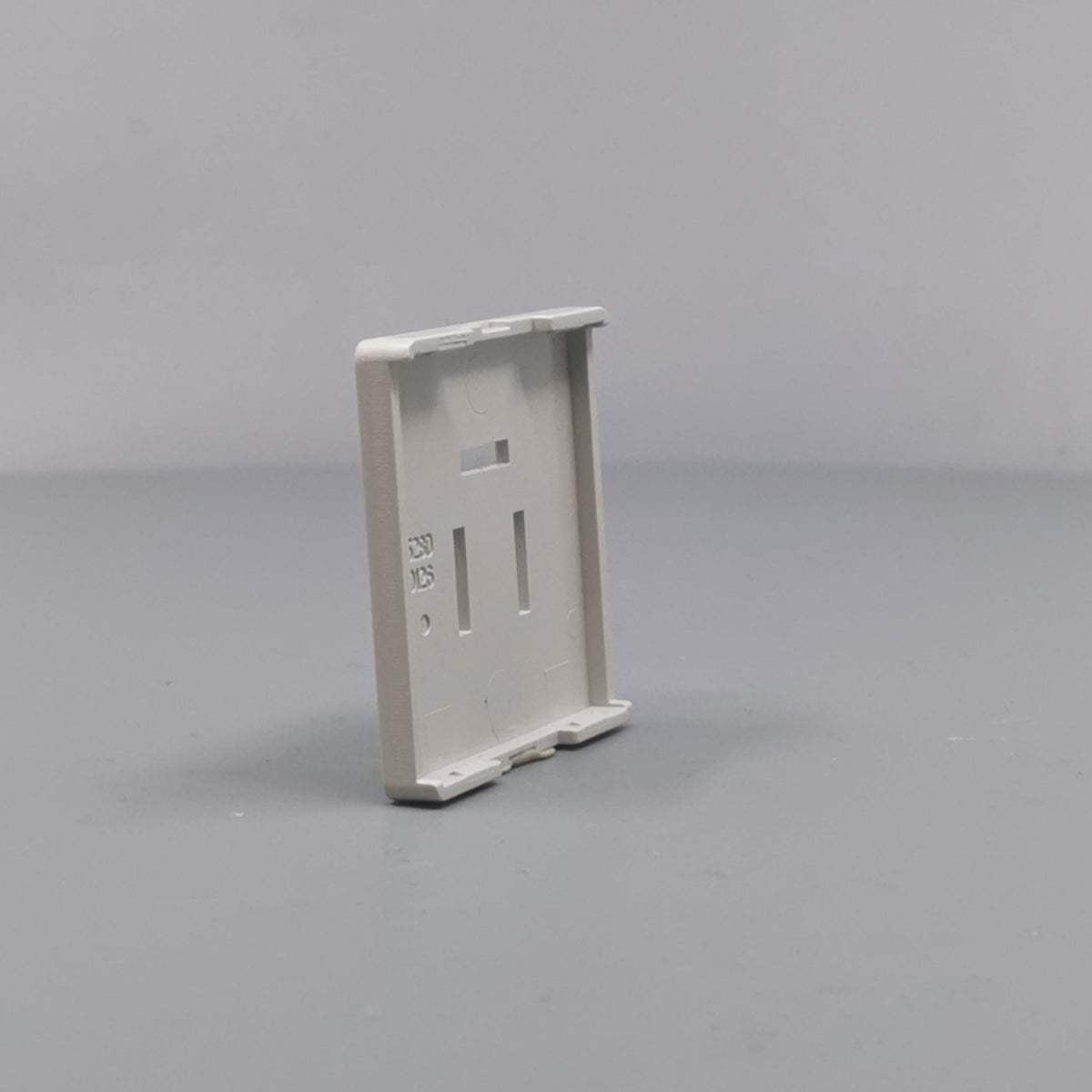 Fuga tangent for telefonudtag lysegrå (360° frame 9)