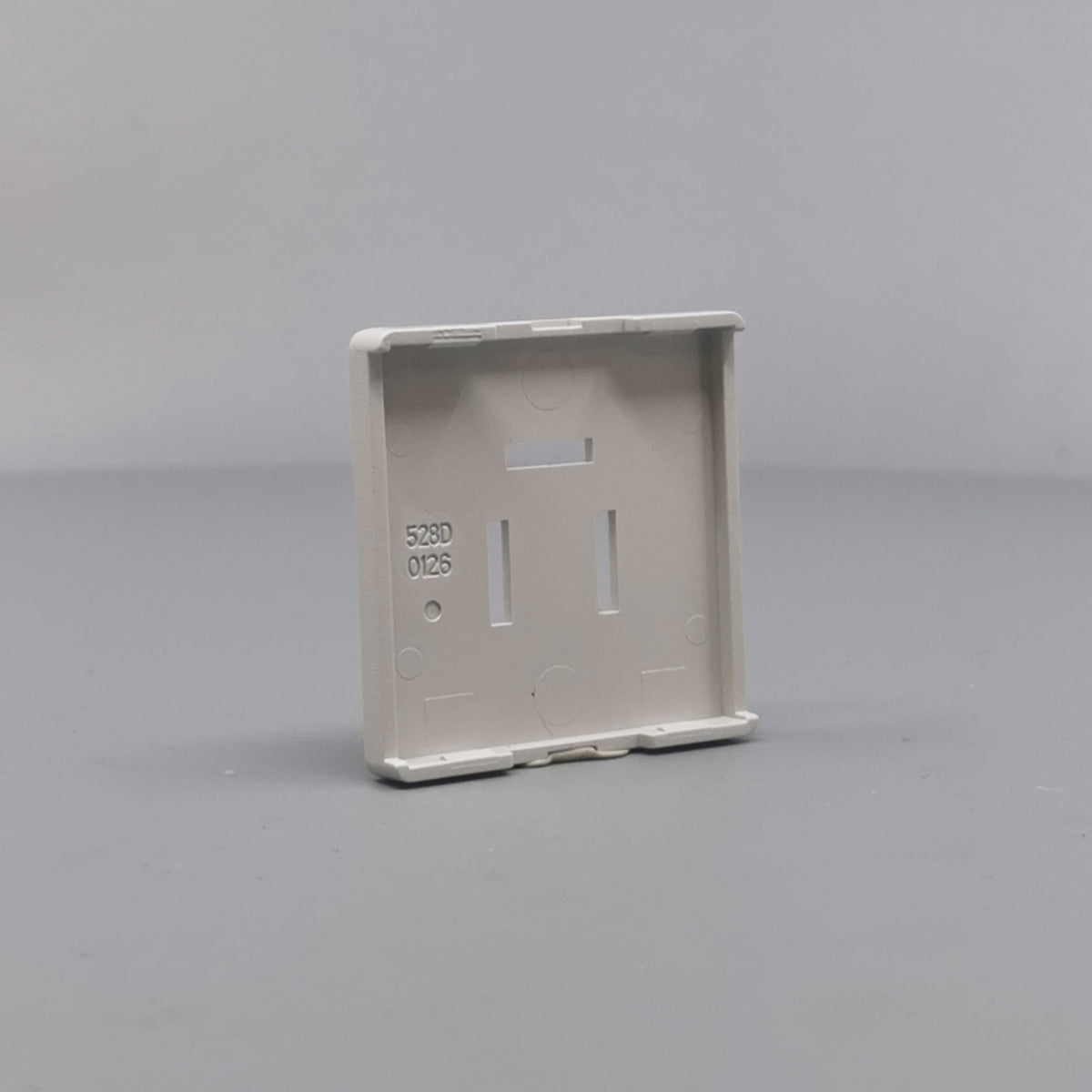 Fuga tangent for telefonudtag lysegrå (360° frame 11)