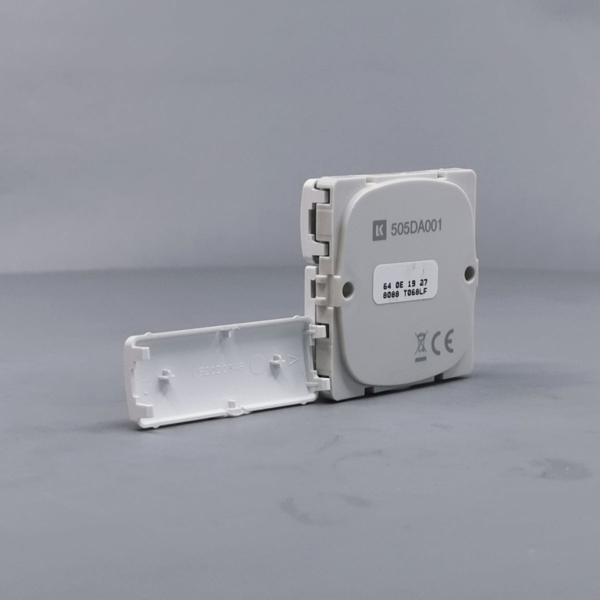 IHC Wireless FUGA Batteritryk 2 sl. hvid (360° frame 10)