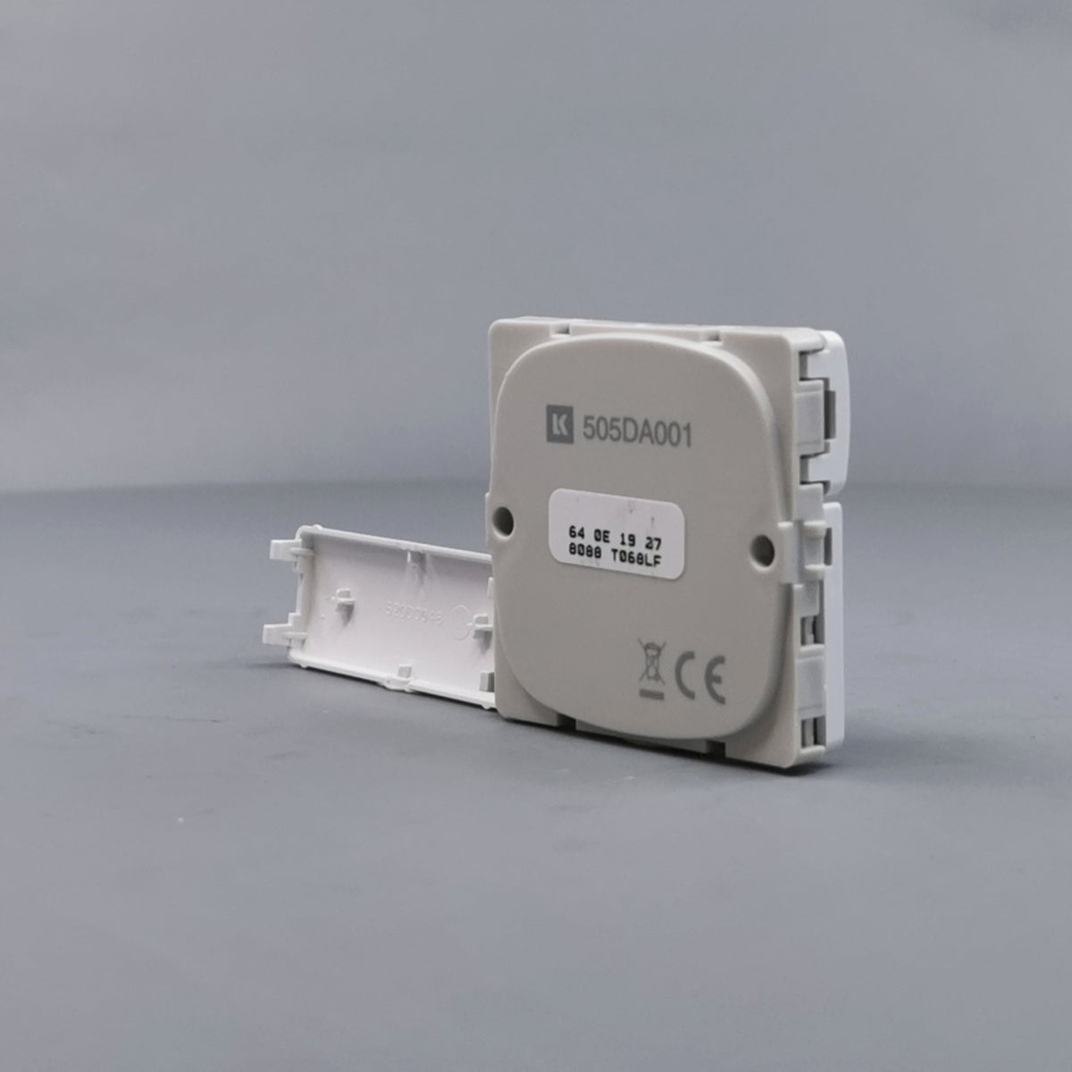 IHC Wireless FUGA Batteritryk 2 sl. hvid (360° frame 16)