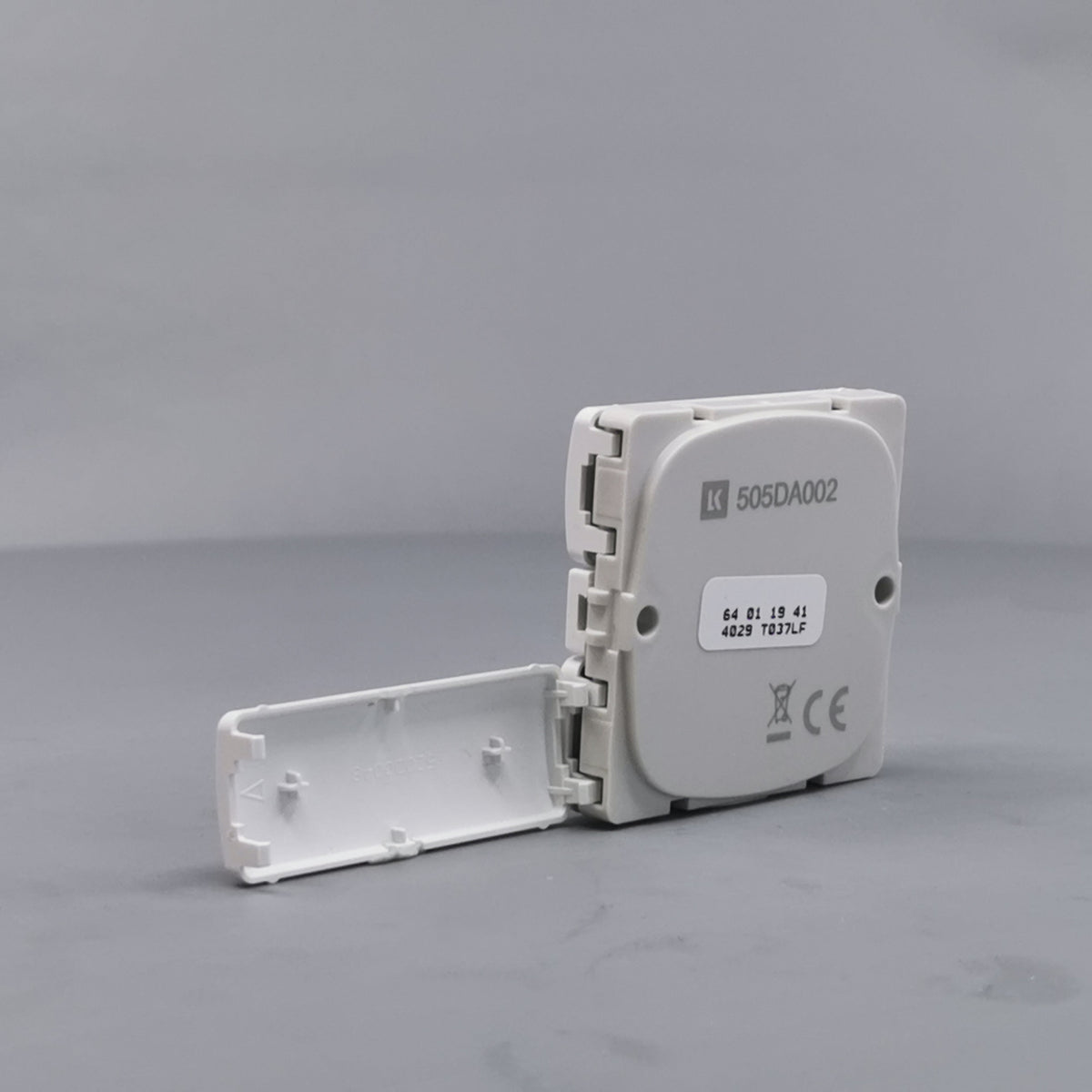 IHC Wireless FUGA Batteritryk 4 sl. hvid (360° frame 10)