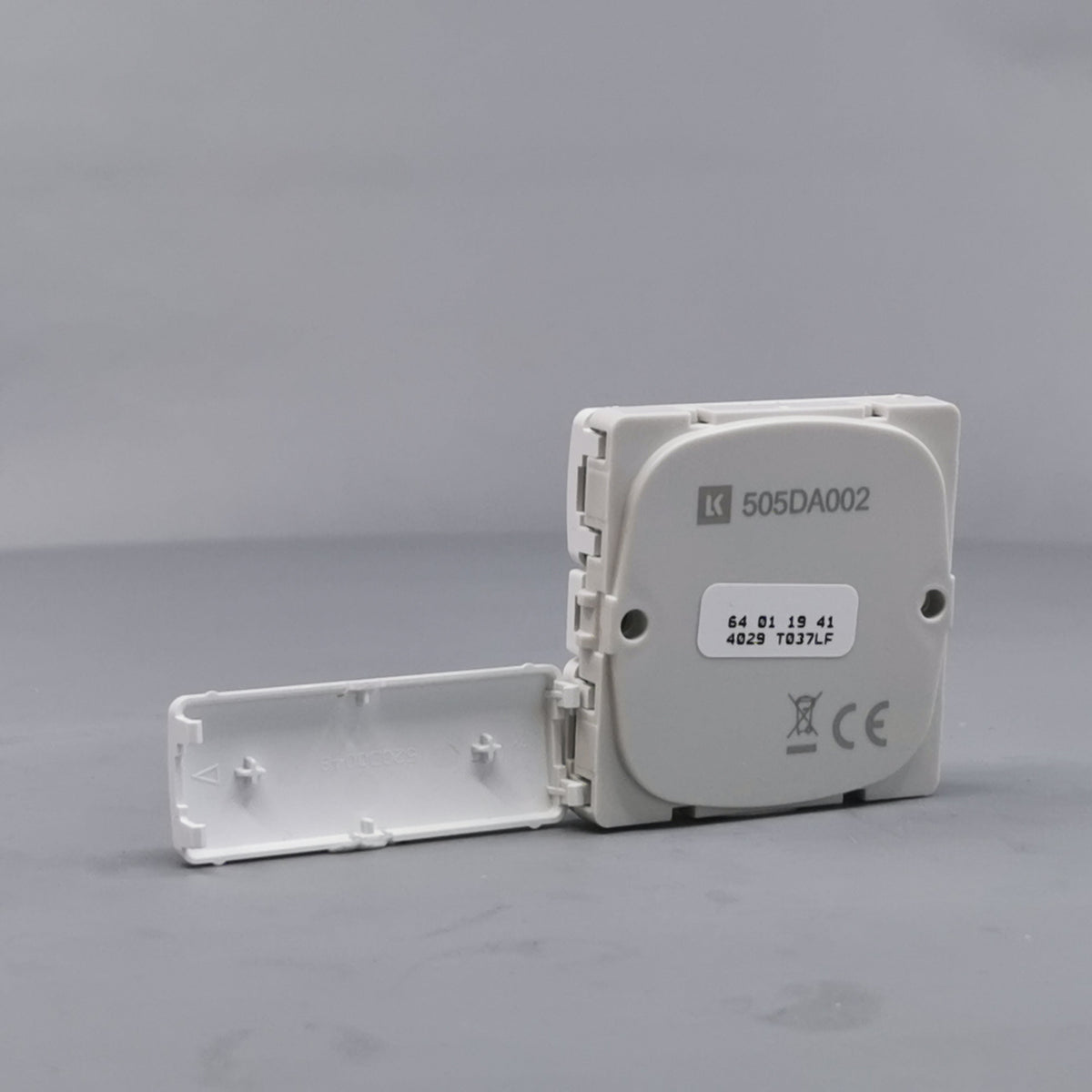 IHC Wireless FUGA Batteritryk 4 sl. hvid (360° frame 11)