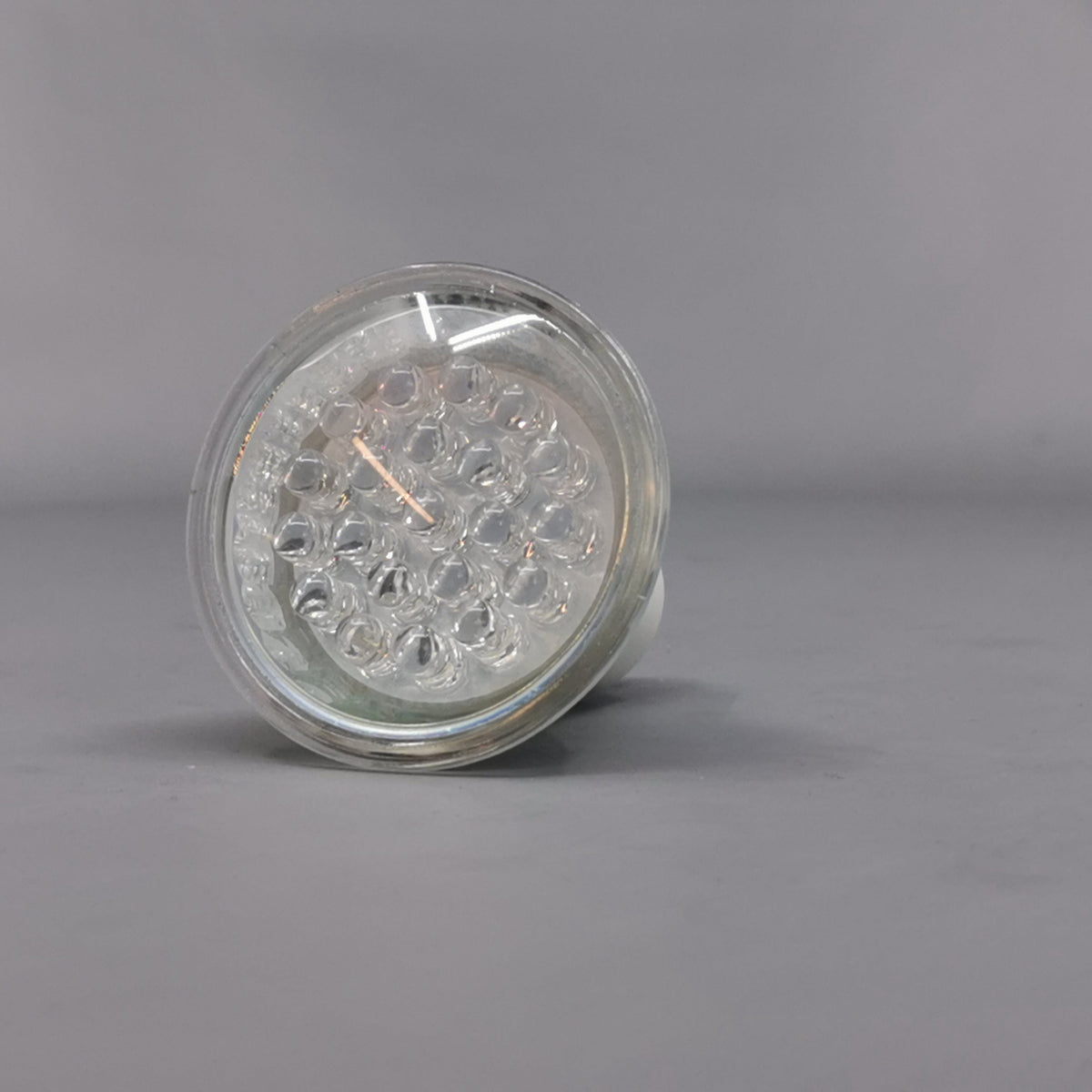 Gul GU10 LED 1,3W (360° frame 4)