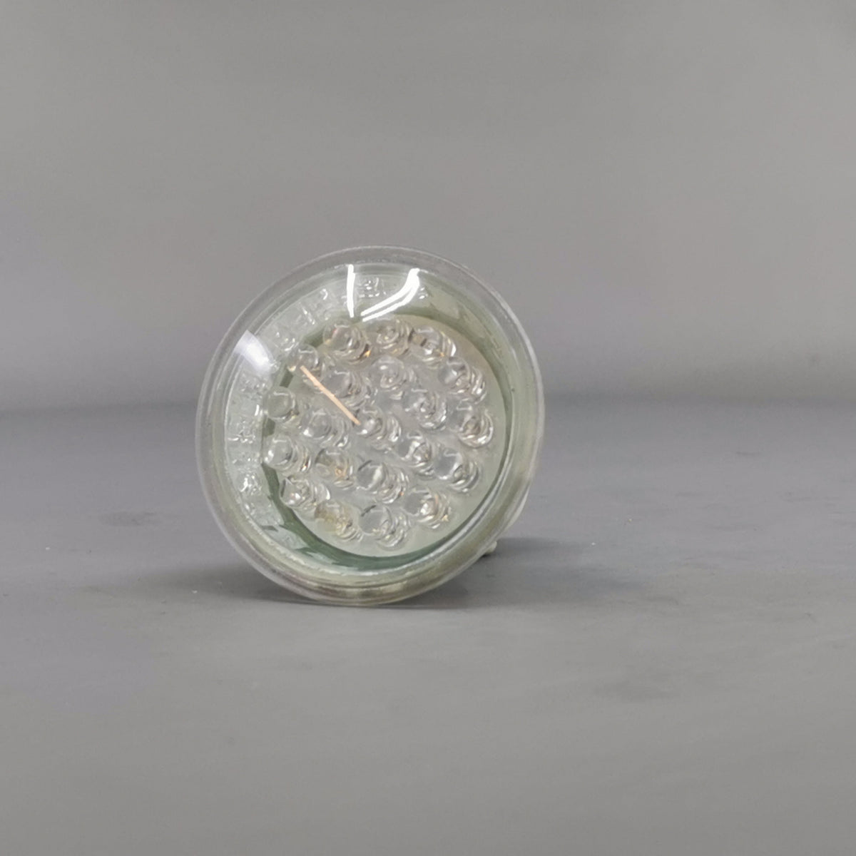 Rød GU10 LED 1,3W (360° frame 5)