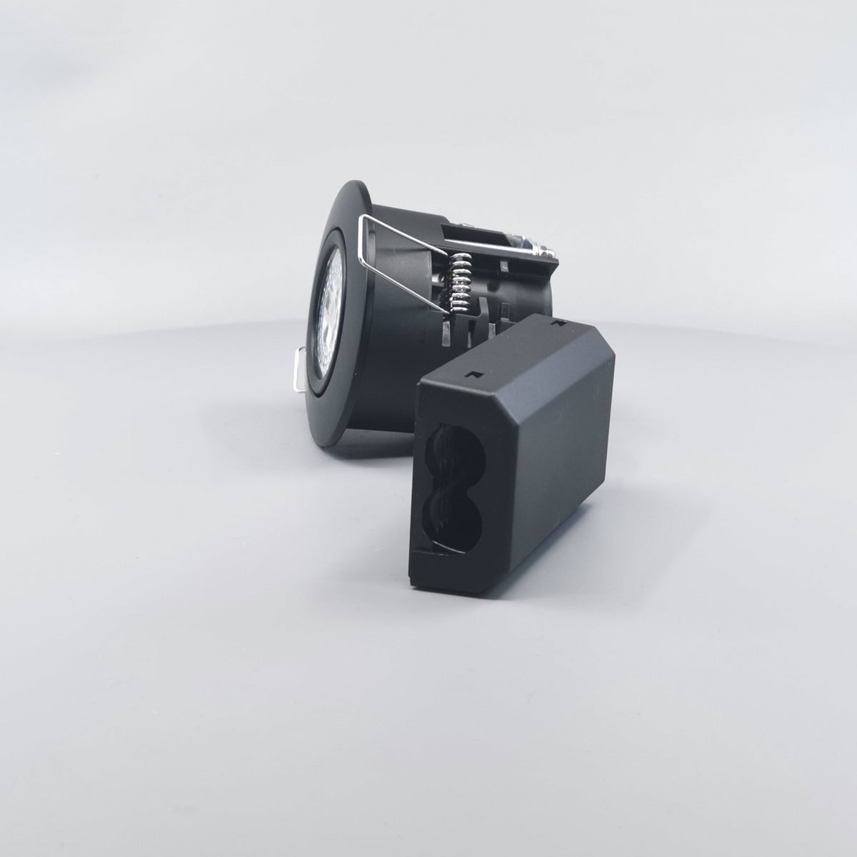 Pro Uni Install m. 5,5W DimTone LED pære - mat sort (360° frame 7)