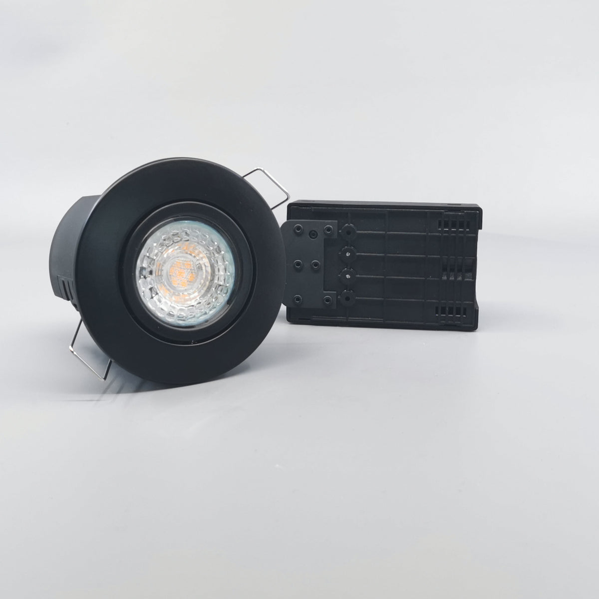 Pro Uni Install m. 5,5W DimTone LED pære - mat sort (360° frame 24)