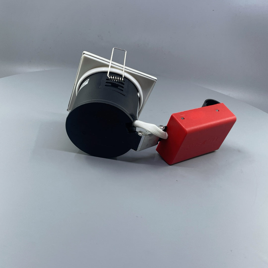 Daxtor Easy 2-Setup MR16 12V indbygningsspot IP21 – firkantet hvid, maks. 20W (360° frame 13)