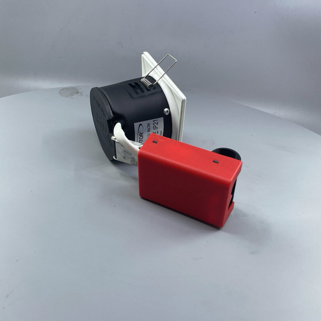 Daxtor Easy 2-Setup MR16 12V indbygningsspot IP21 – firkantet hvid, maks. 20W (360° frame 17)