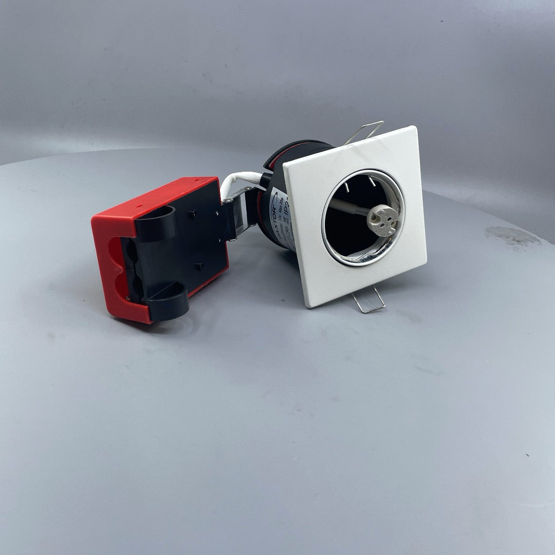 Daxtor Easy 2-Setup MR16 12V indbygningsspot IP21 – firkantet hvid, maks. 20W (360° frame 23)