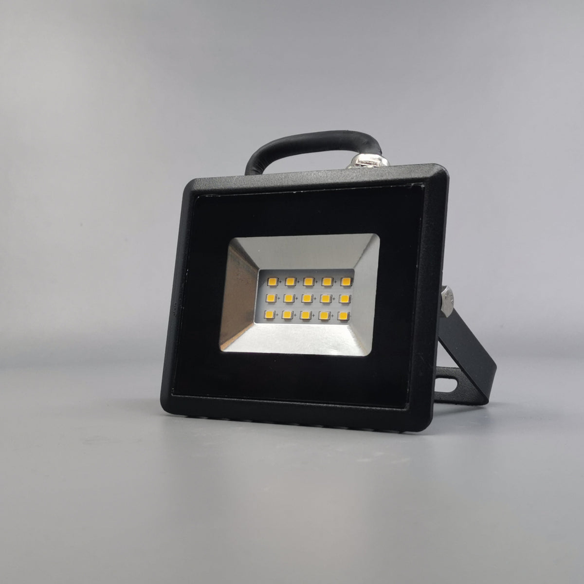 10W LED projektør 3000K 850Lm sort (360° frame 3)