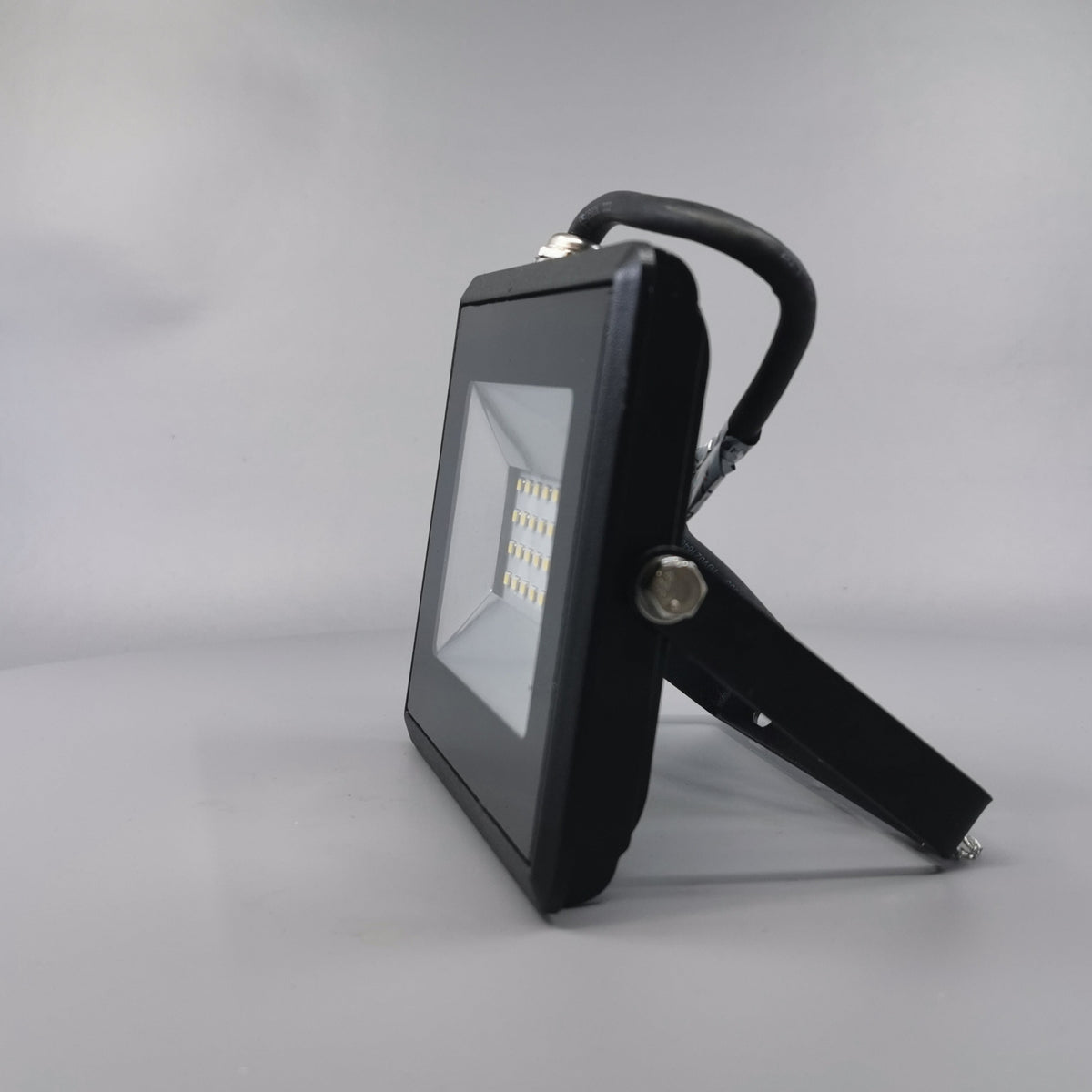 20W LED projektør 4000K 1700Lm sort (360° frame 6)
