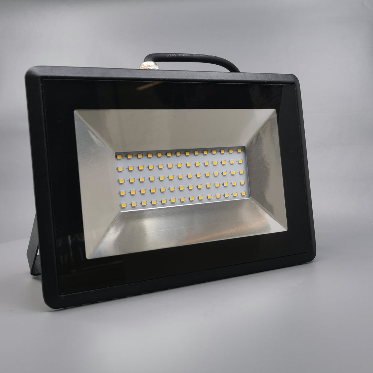 50W LED projektør 3000K 4250Lm sort (360° frame 23)