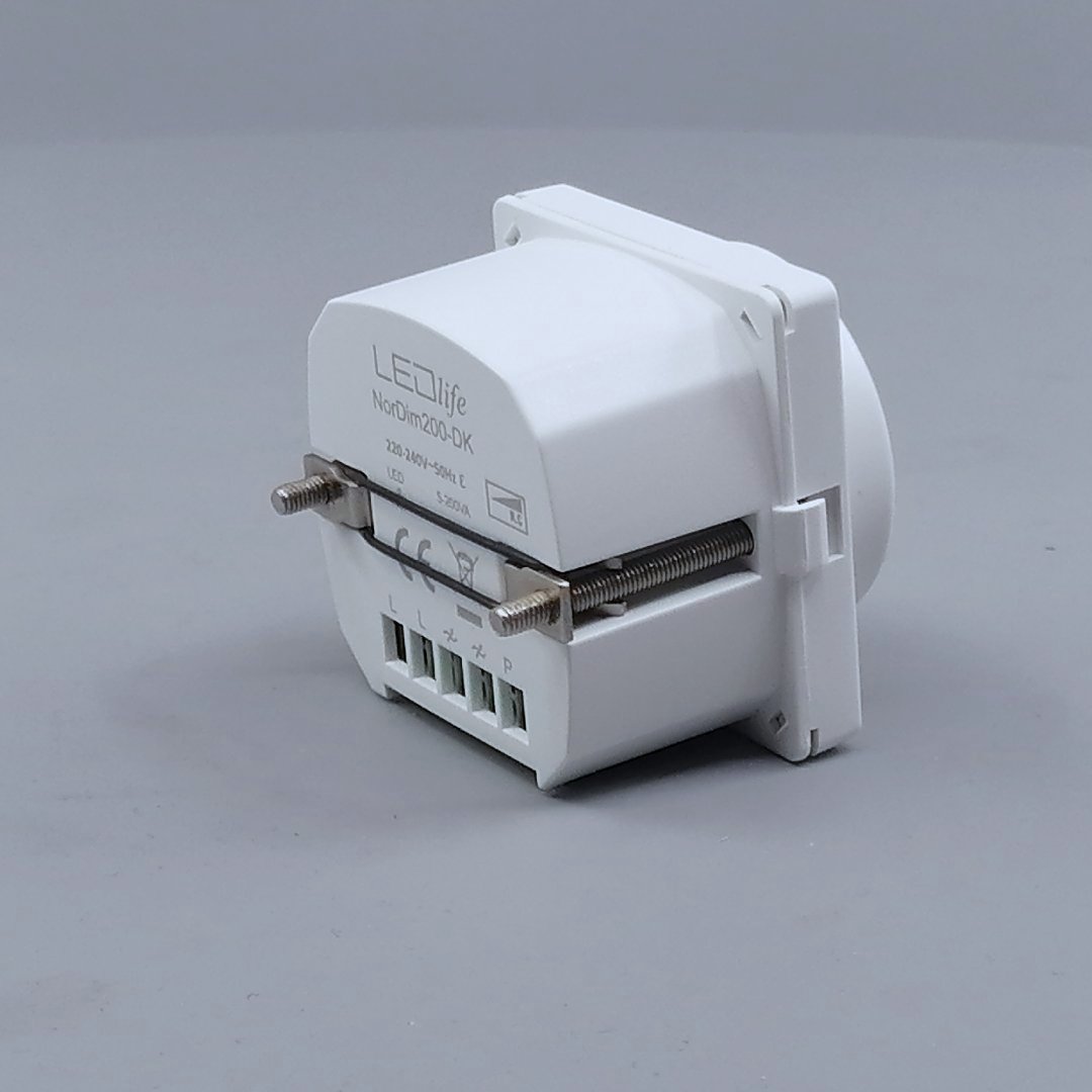 LED-Lysdæmper 200W m. Korrespondance (360° frame 17)