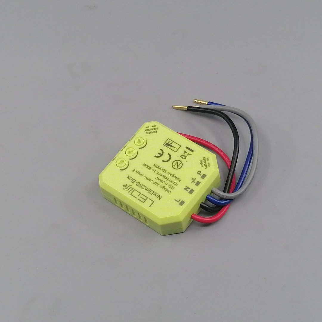 LED-dåse-Lysdæmper 5-250W - Justerbar dæmpning (360° frame 15)