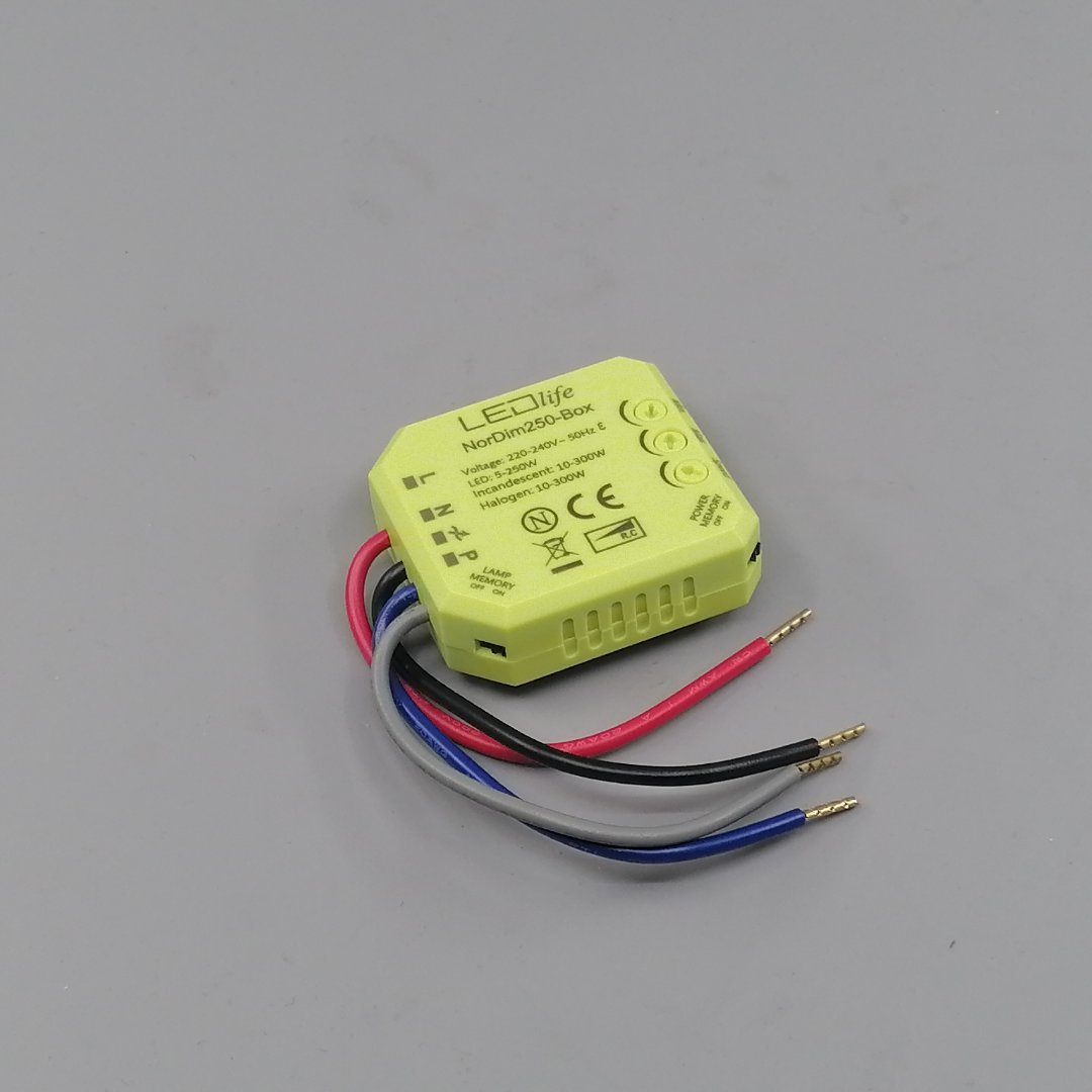 LED-dåse-Lysdæmper 5-250W - Justerbar dæmpning (360° frame 23)