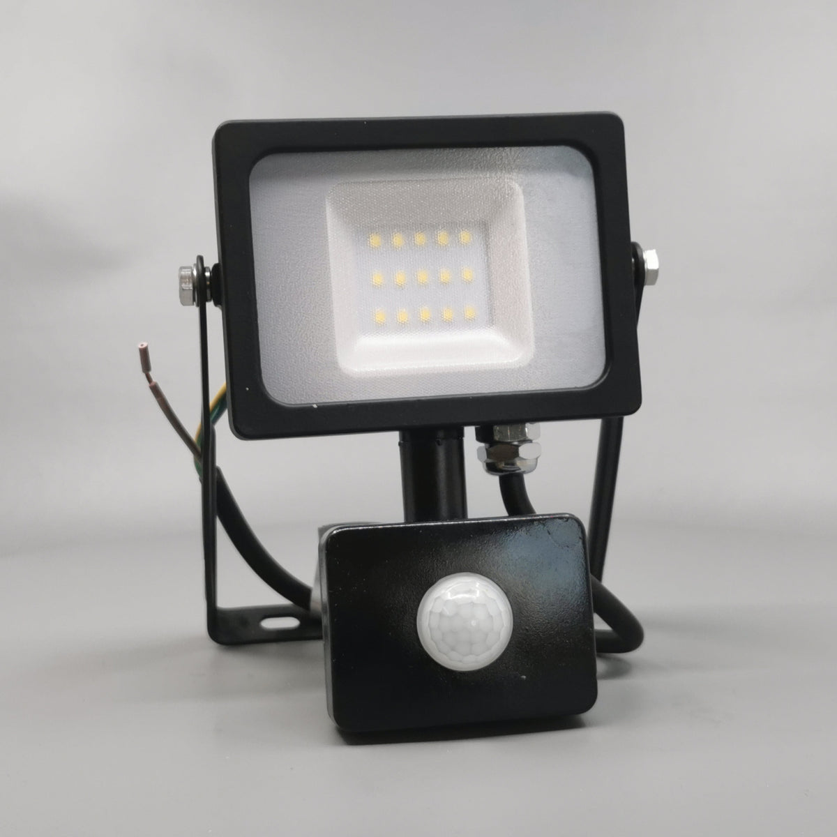 10W LED slim projektør m. sensor 4500K sort (360° frame 24)