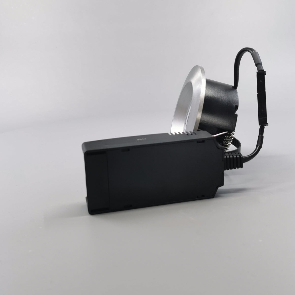 Diospot 30 One 6W 2700K 38° dæmpbar 32mm - børstet (360° frame 8)