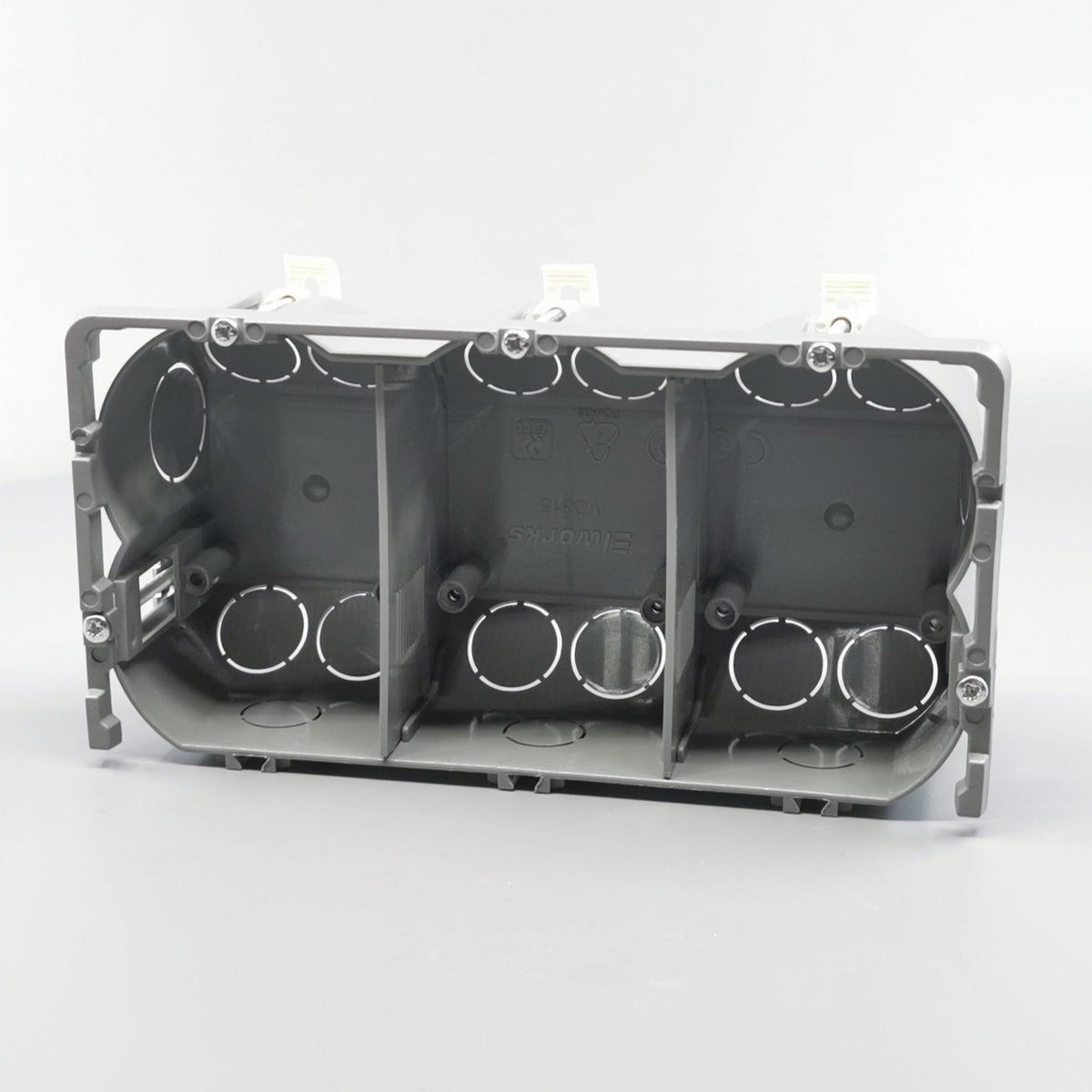 Forfradåse 3x1½ modul (360° frame 2)