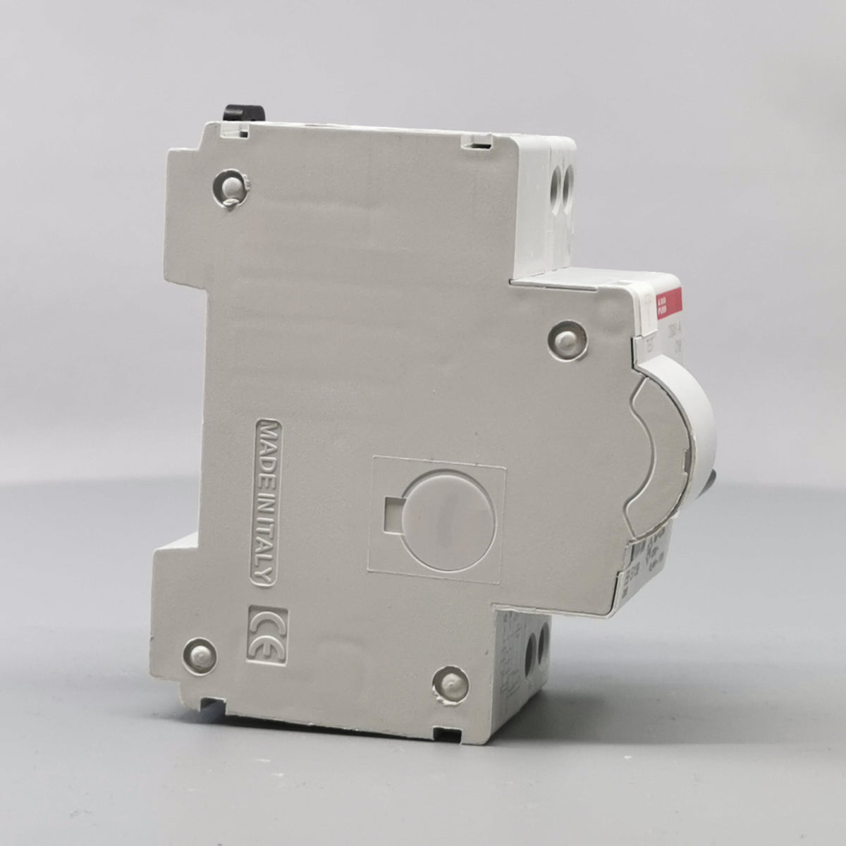 Fejlstrømskombiation hpfi 1-pol +N C-16A 30mA (360° frame 20)