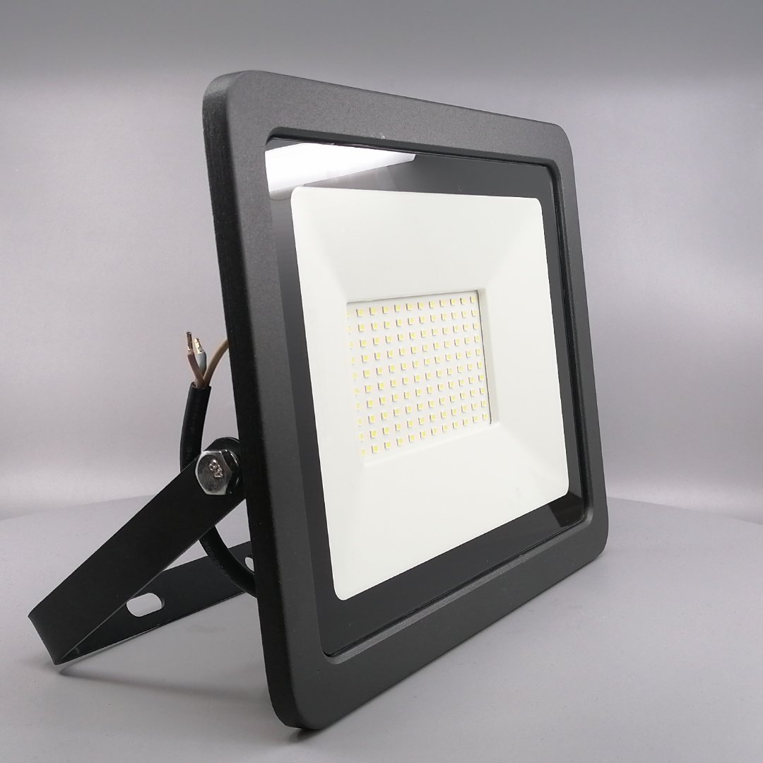 100W LED Projektør 4000K 8200 Lumen (360° frame 21)