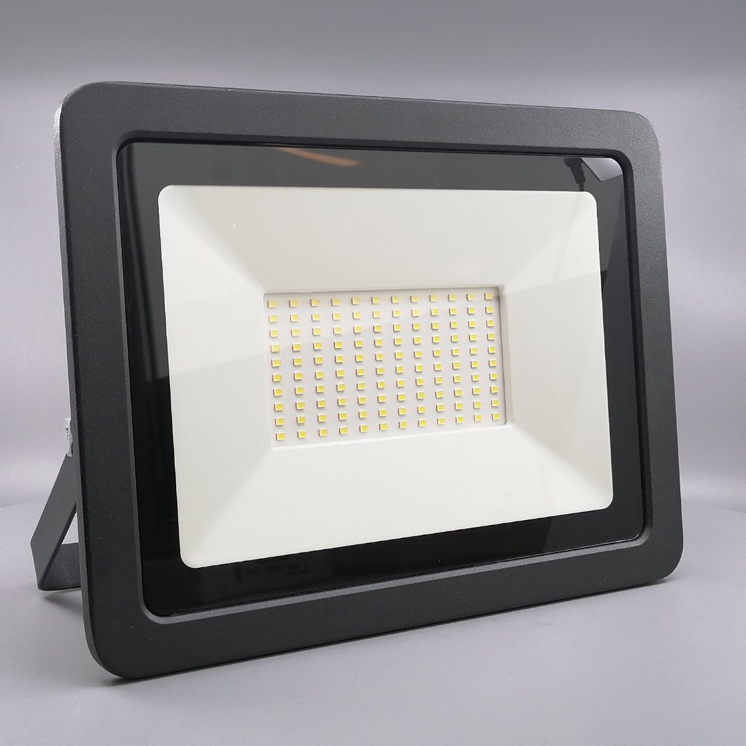 100W LED Projektør 4000K 8200 Lumen (360° frame 23)