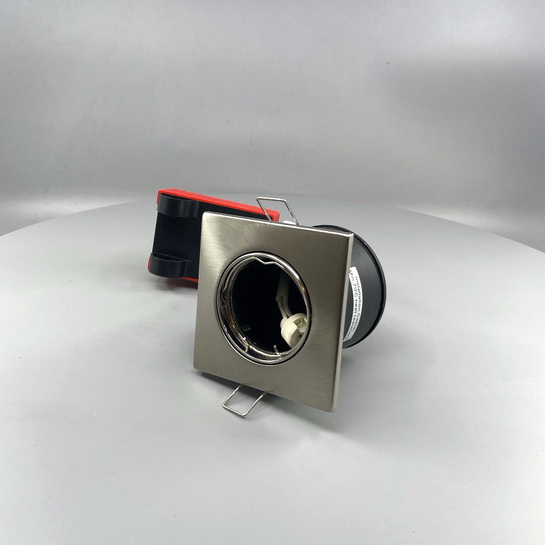 Daxtor Easy 2-Setup MR16 12V firkantet indbygningsspot – maks. 20W (360° frame 3)