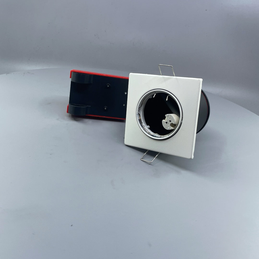 Daxtor Easy 2-Setup MR16 12V indbygningsspot IP21 – firkantet hvid, maks. 20W (360° frame 3)