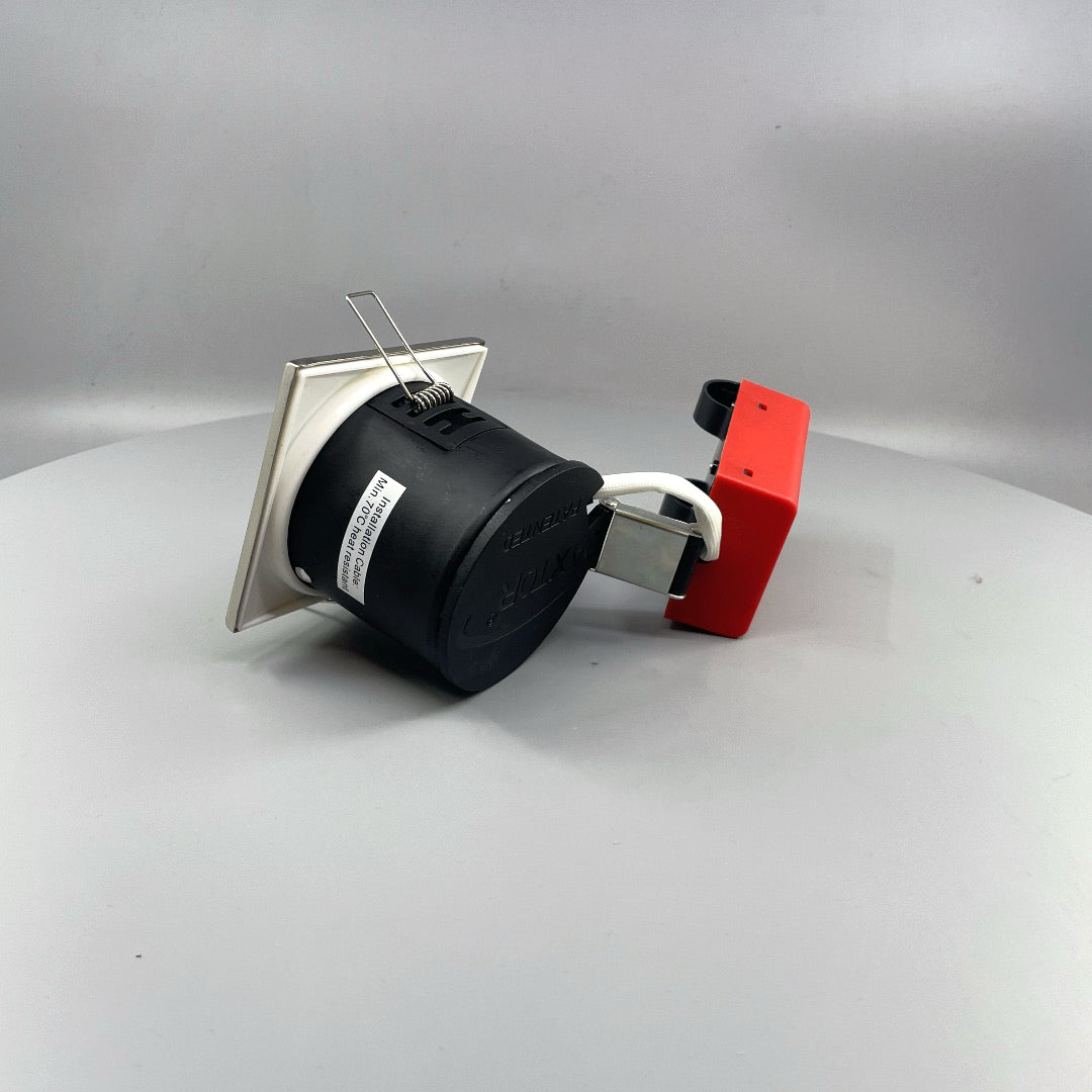Daxtor Easy 2-Setup MR16 12V firkantet indbygningsspot – maks. 20W (360° frame 9)