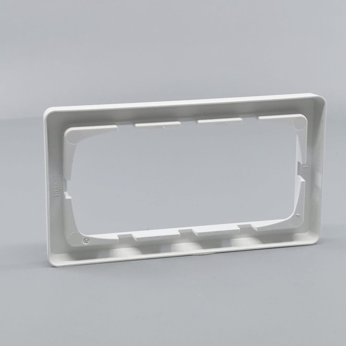 LK Fuga ramme Baseline 63 2m vandret - hvid (360° frame 12)