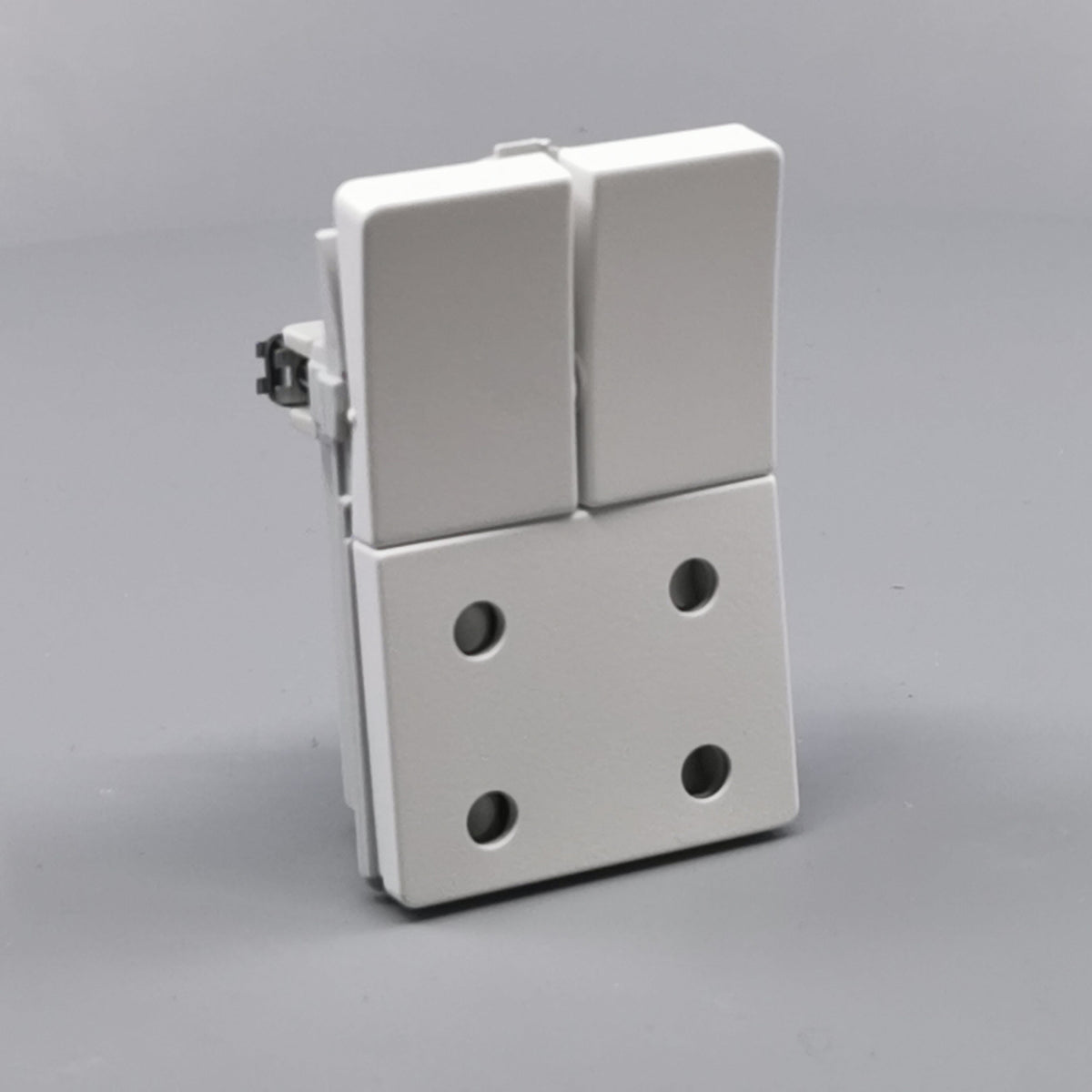 Fuga dobbelt stikkontakt med afbryder 1½ modul 2-pol - hvid (360° frame 23)