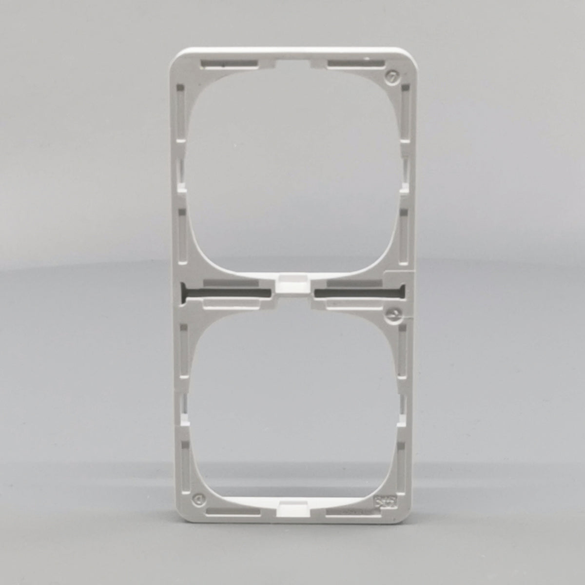 LK Fuga ramme Baseline 50 2m lodret - hvid (360° frame 13)