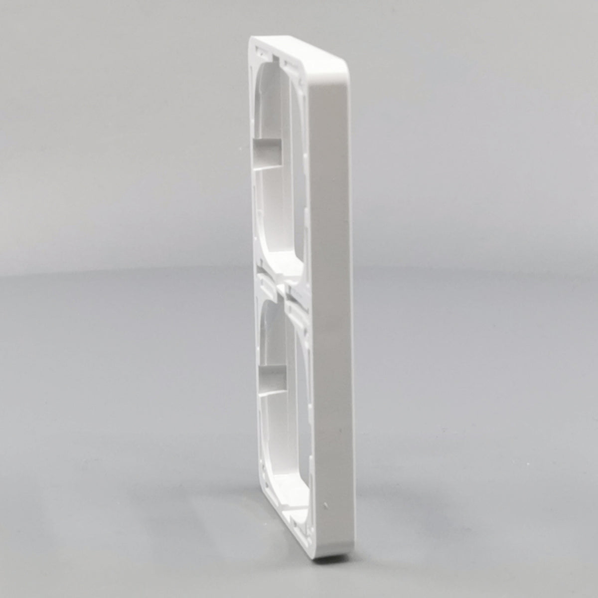 LK Fuga ramme Baseline 50 2m lodret - hvid (360° frame 18)