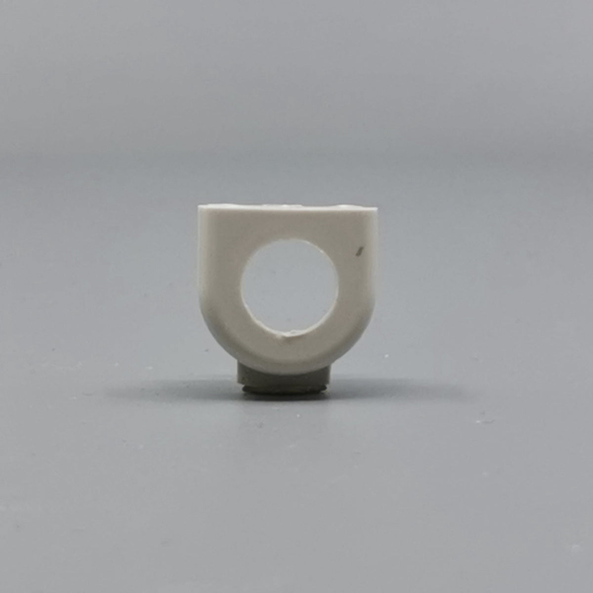 Plasttylle for rund kabel lysegrå