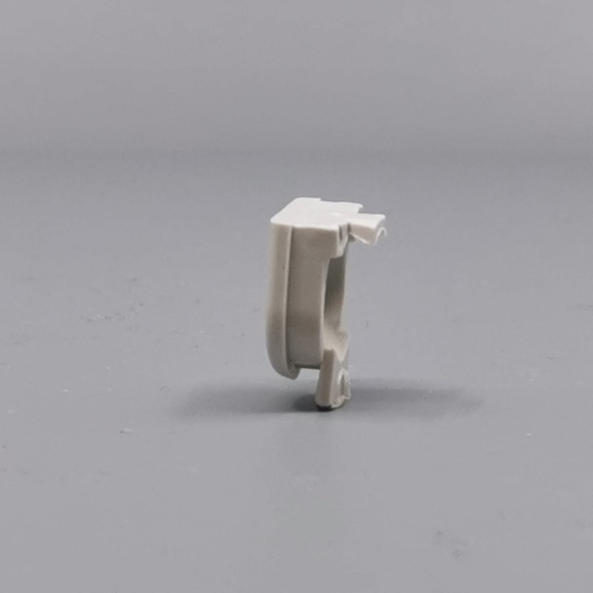 Plasttylle for rund kabel lysegrå (360° frame 8)