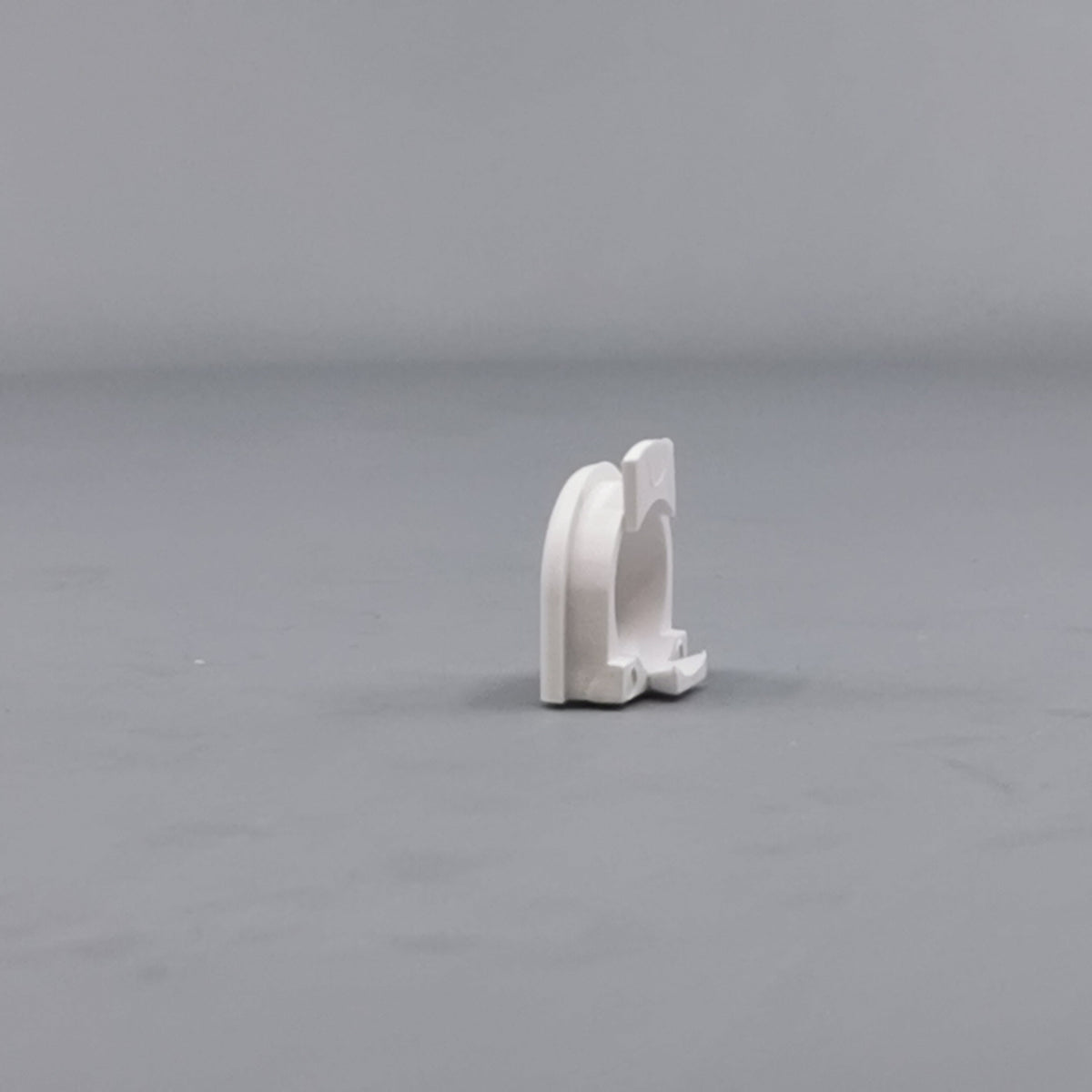 Plasttylle for rund kabel hvid (360° frame 8)