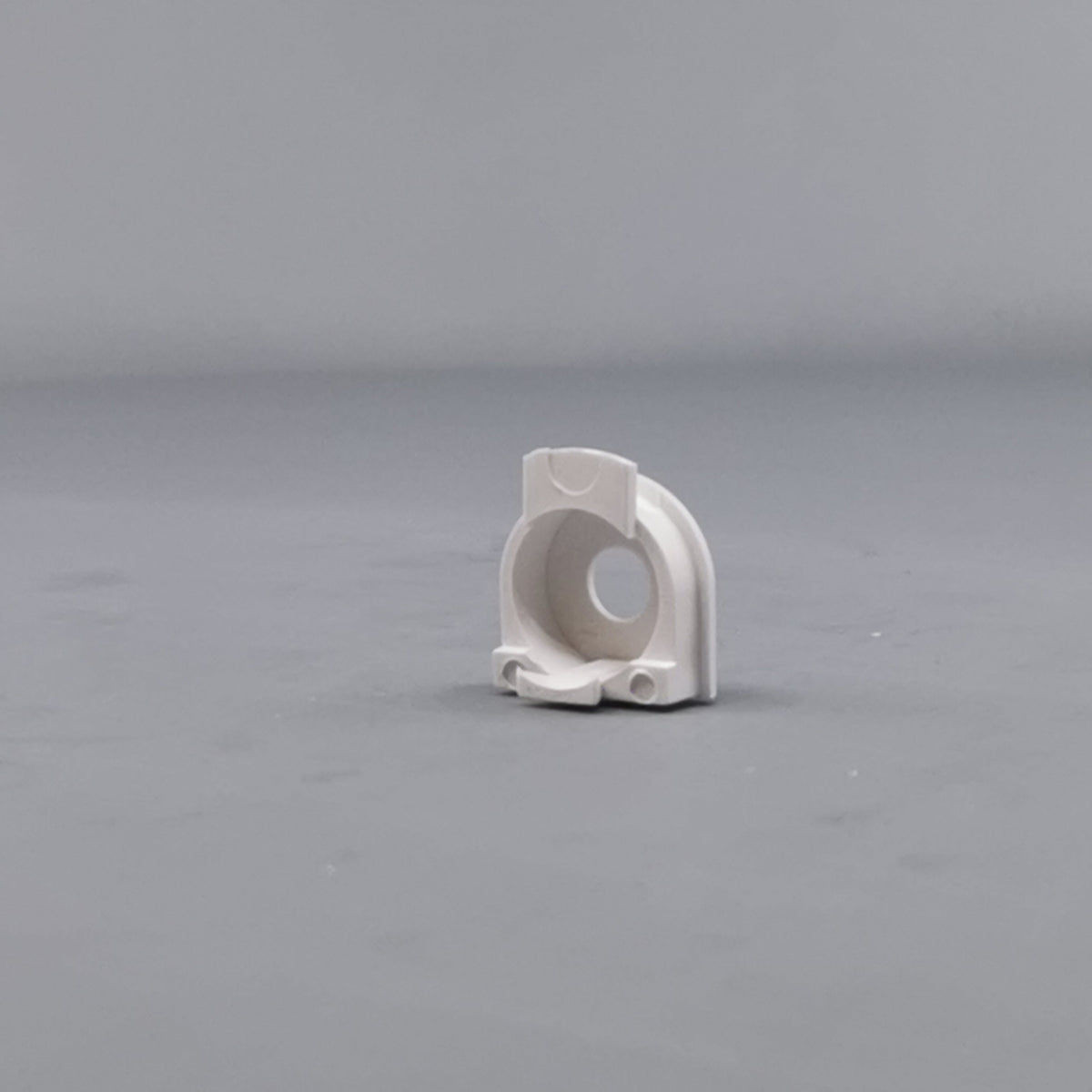 Plasttylle for rund kabel hvid (360° frame 15)