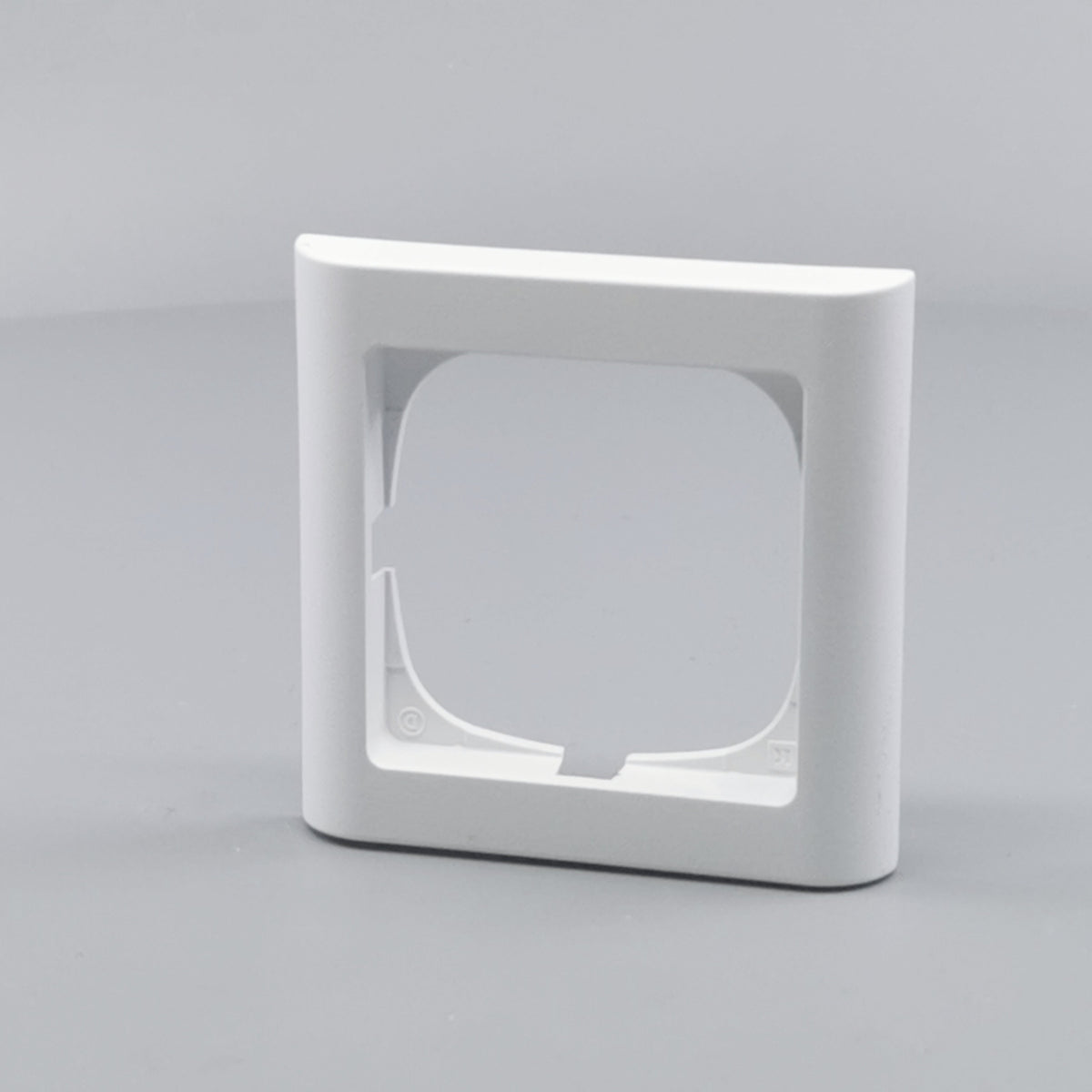LK Fuga ramme Softline 63 1m - hvid (360° frame 2)