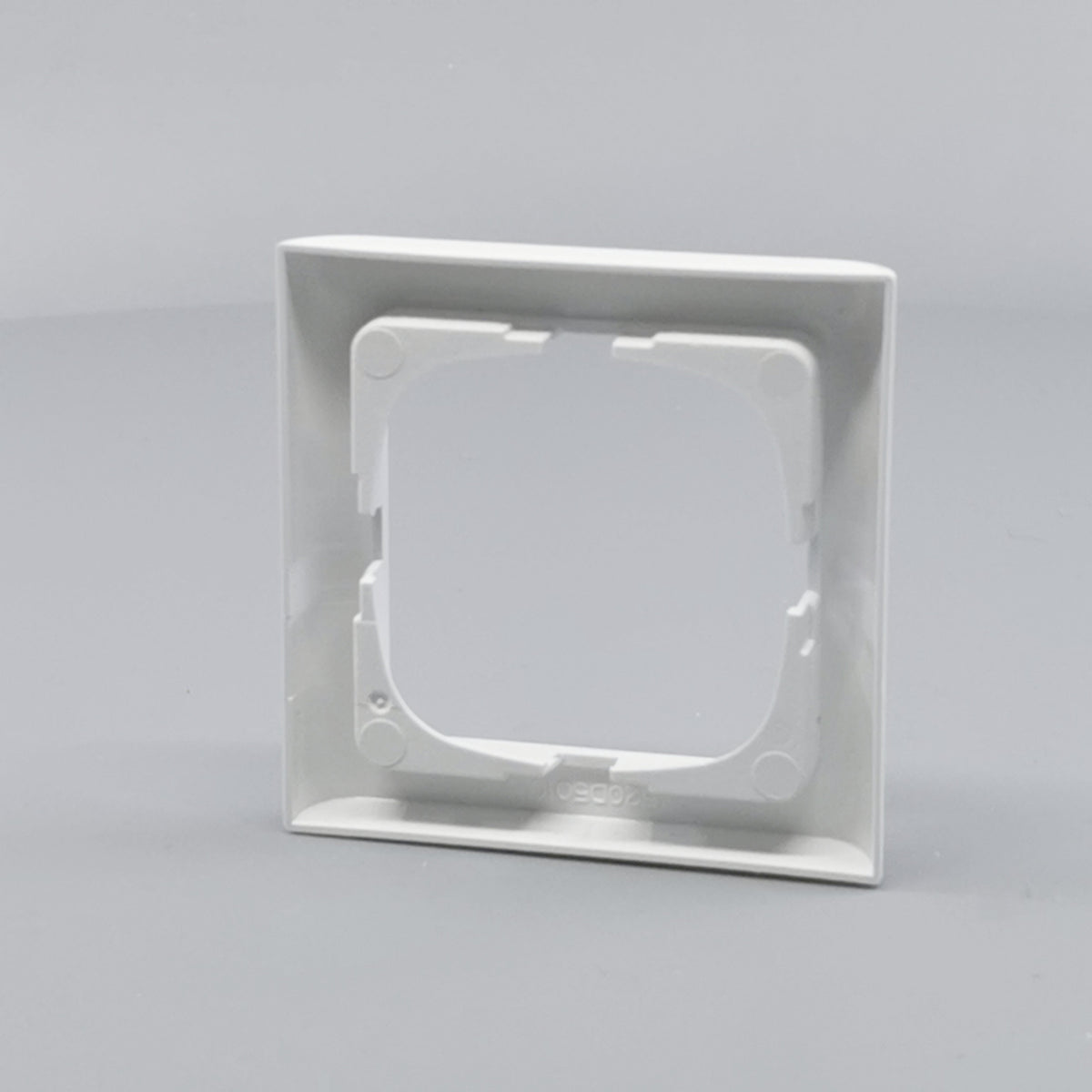 LK Fuga ramme Softline 63 1m - hvid (360° frame 14)