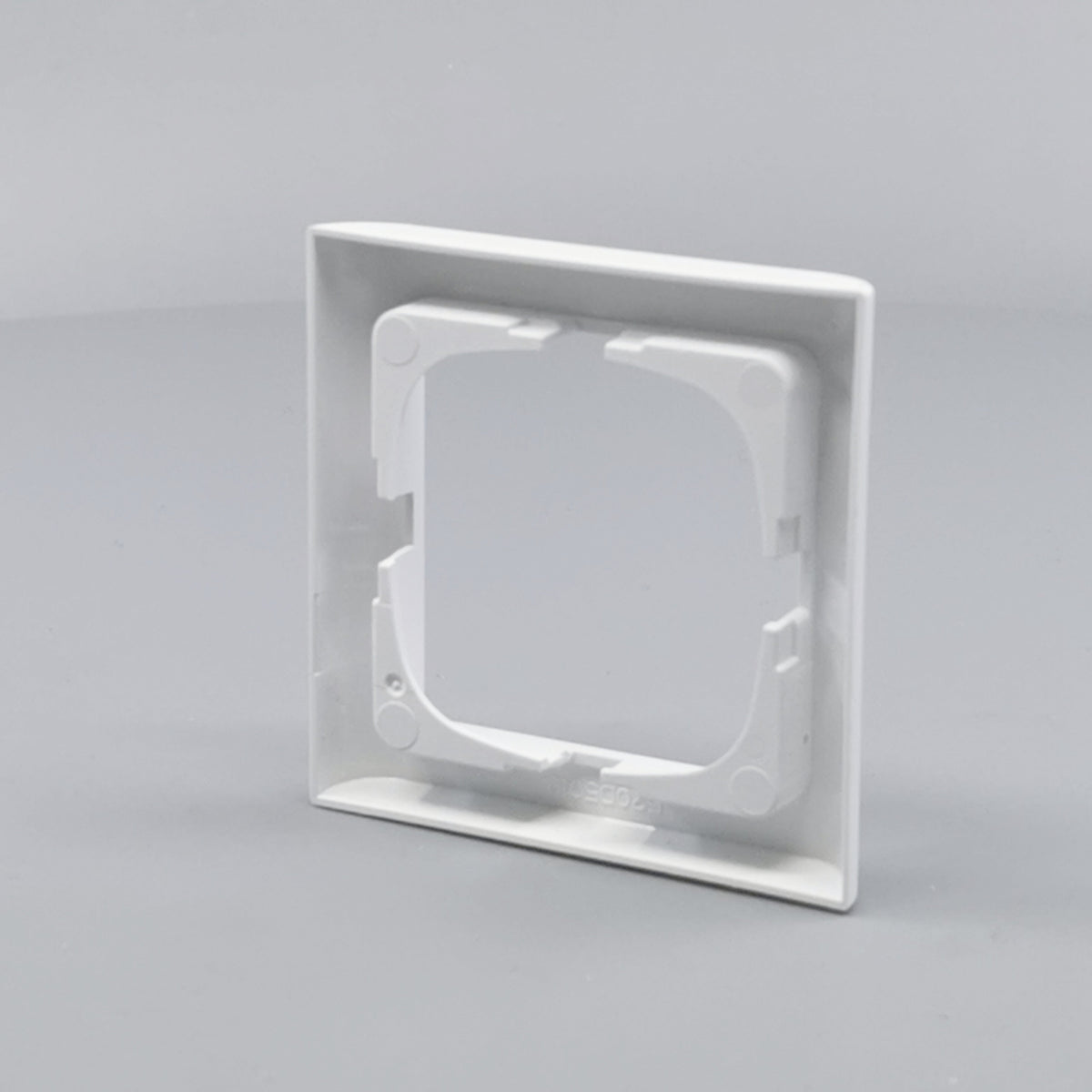 LK Fuga ramme Softline 63 1m - hvid (360° frame 15)