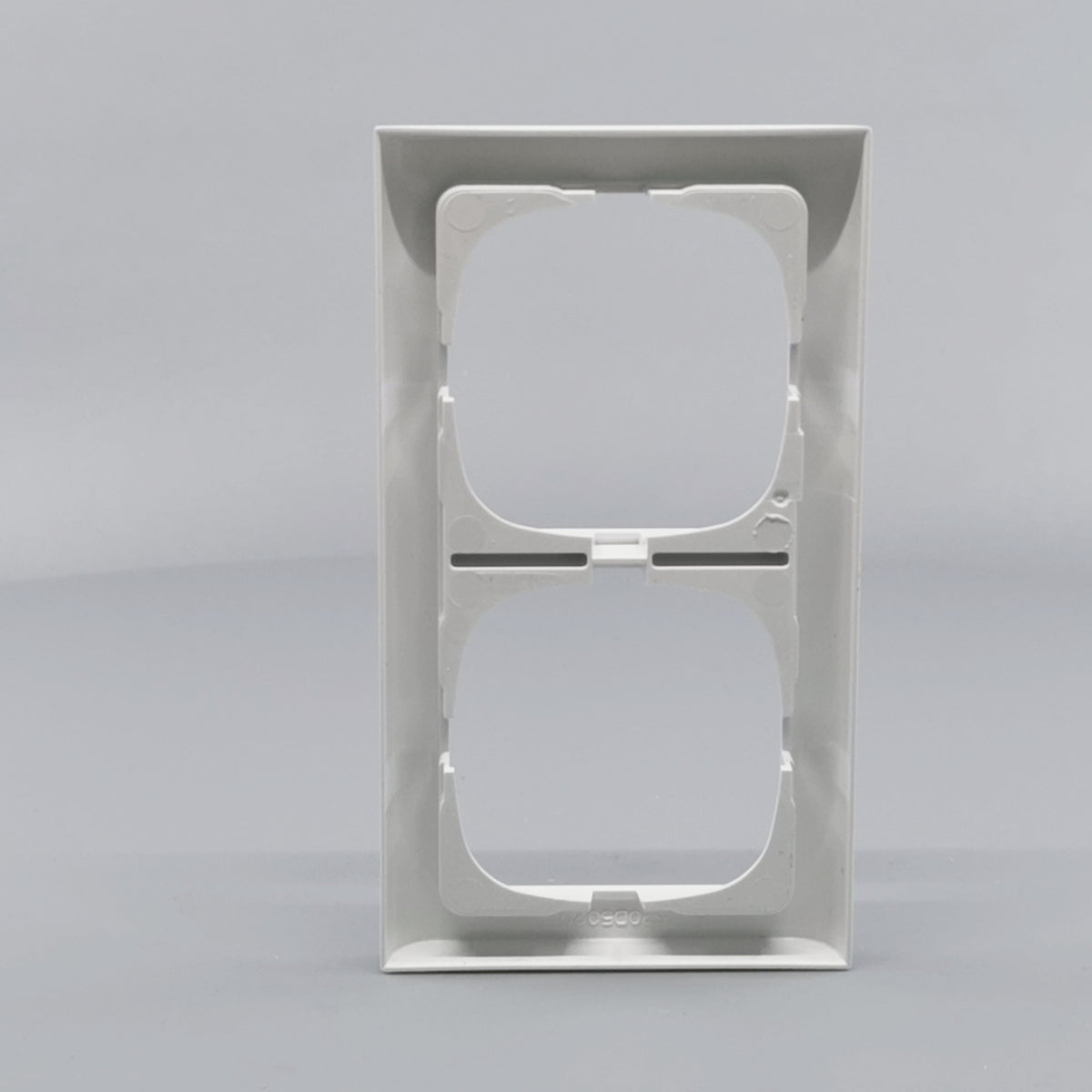 LK Fuga ramme Softline 63 2m lodret - hvid (360° frame 13)